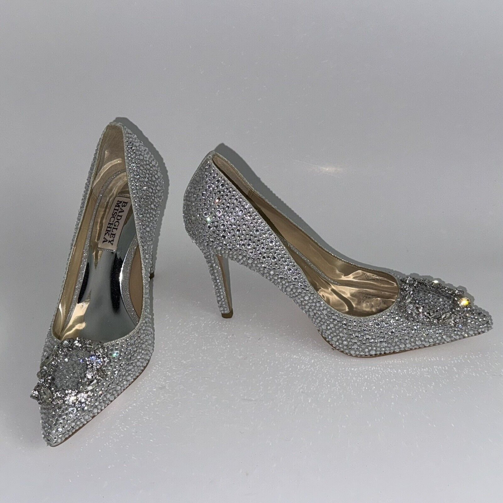 Badgley Mischka Cher II Pointed Toe Pump Heels Rhinestone New Women's Size 6
