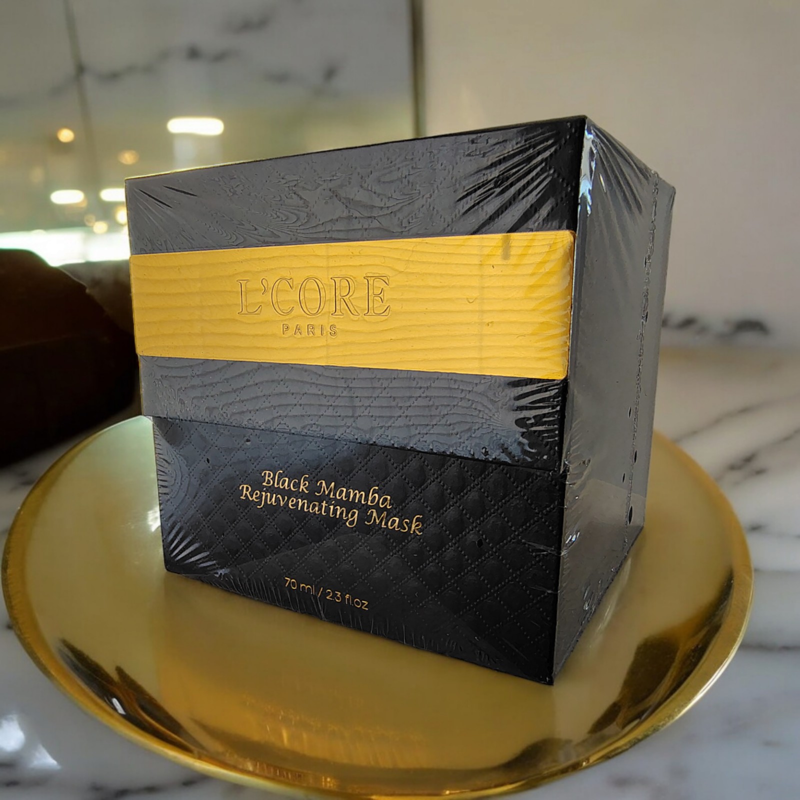 New In Box L'CORE Paris Black Mamba Rejuvenating Mask