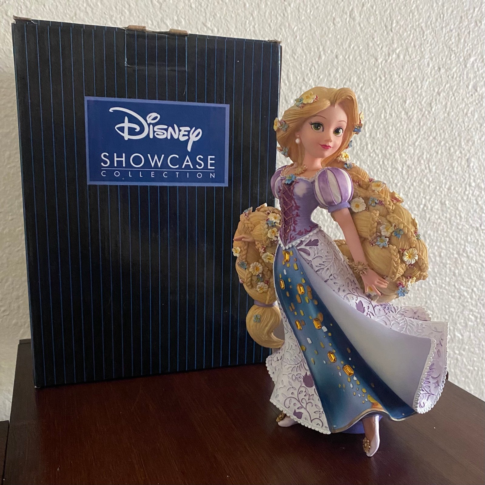 Disney Rapunzel Couture De Force Figurine Princess Statue Tangled Showcase