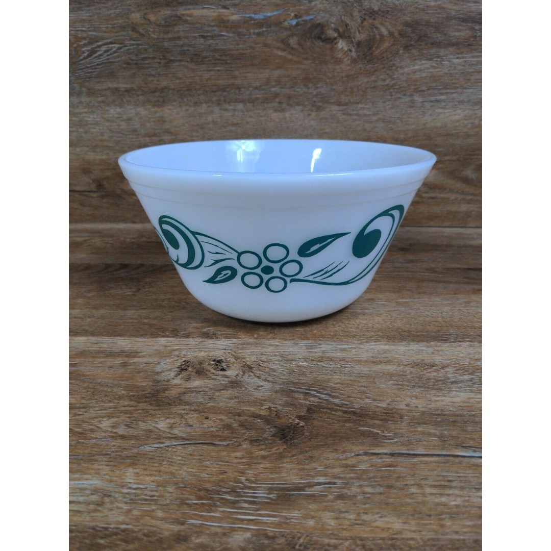 Vintage Federal Milk Glass Mixing Bowl Turquoise Blue Scroll Swirl Flower 9 LRG