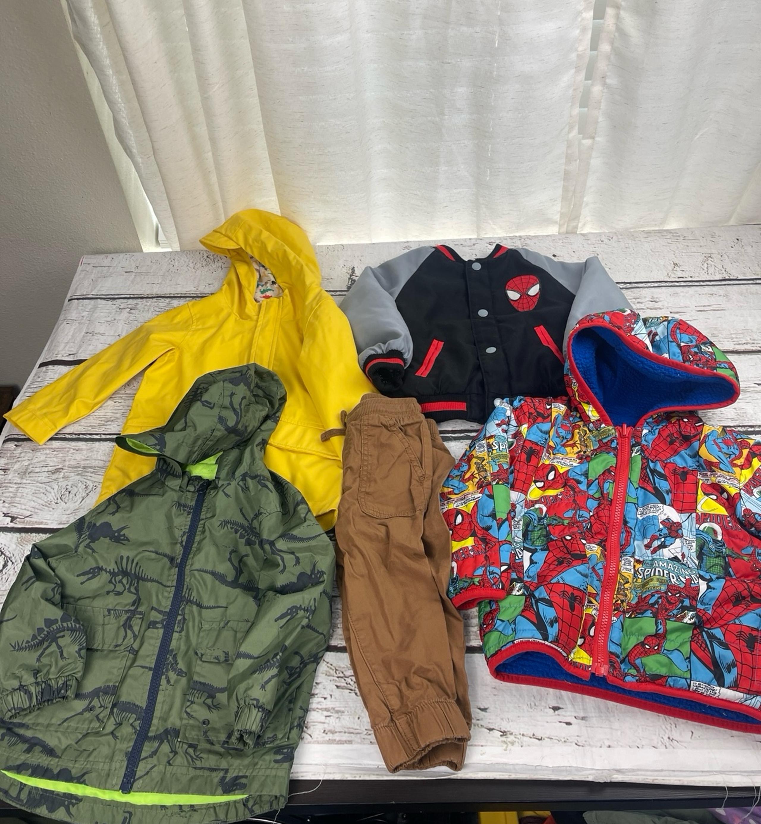 Toddler Boys Winter Jacket Bundle Lot size 2t ( Spiderman Cat & Jack)