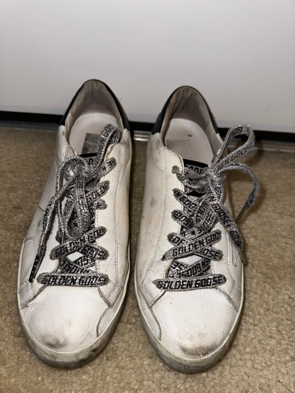 Golden Goose womens 38 superstar