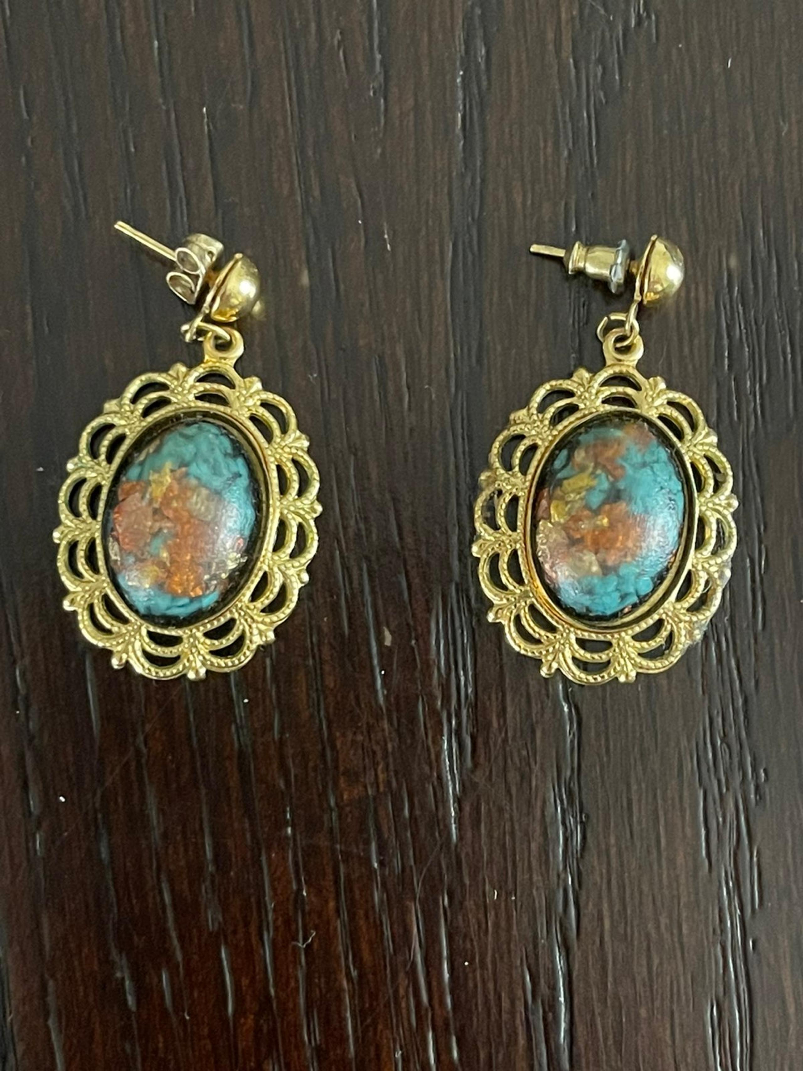 Vintage multicolored dangle earrings