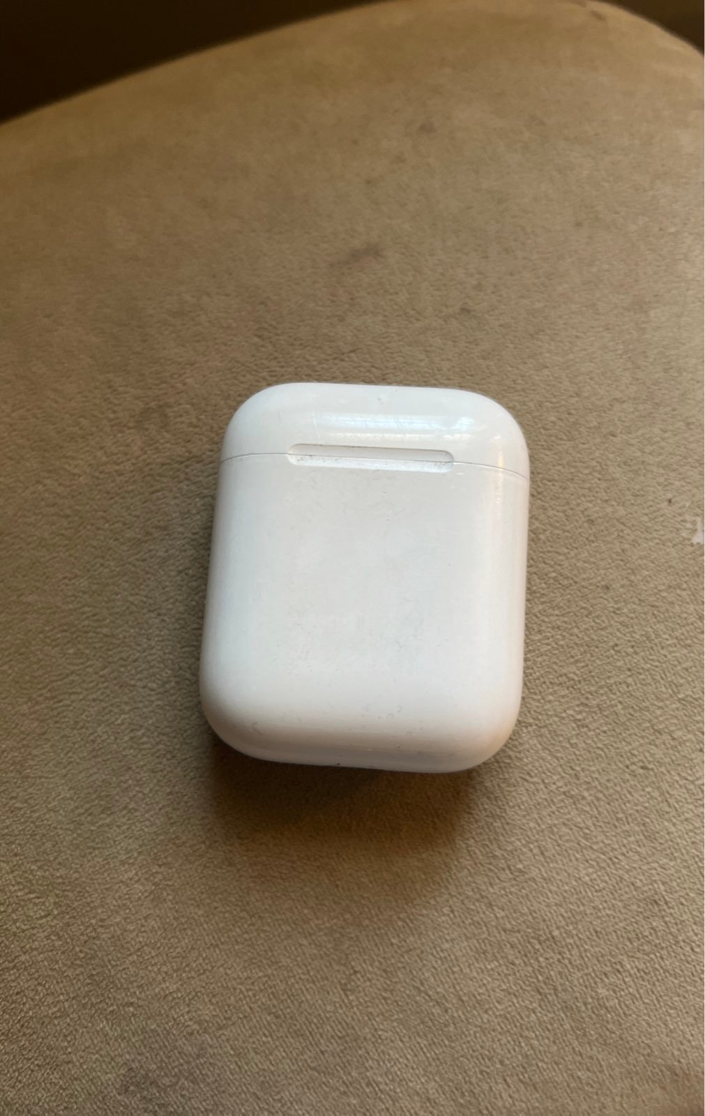 Apple AirPods (2nd generation)