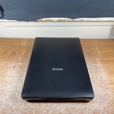 Epson Perfection V19 J371A Black DPI Flat Bed Portable Scanner Parts or Repair