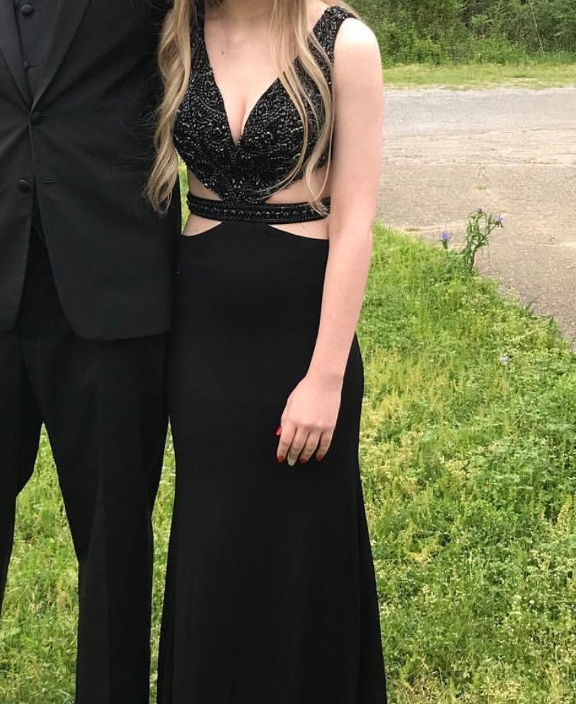Black sherri hill dress