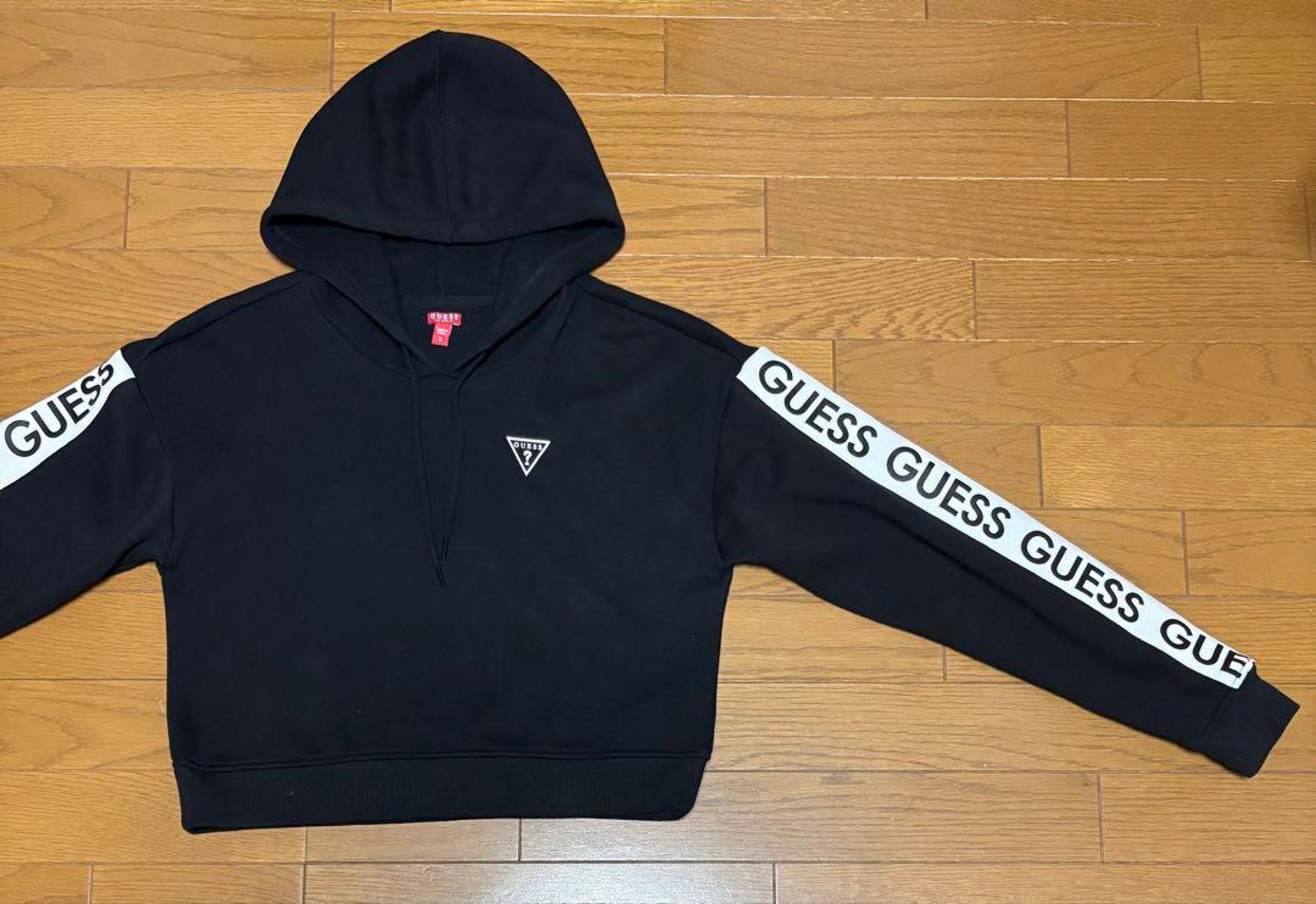 GUESS Fleece-lined Short Hoodie