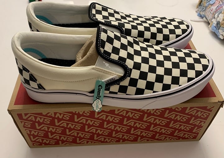 NEW Vans Comfycush Slip-on Classic Checkerboard - Men US Size 11