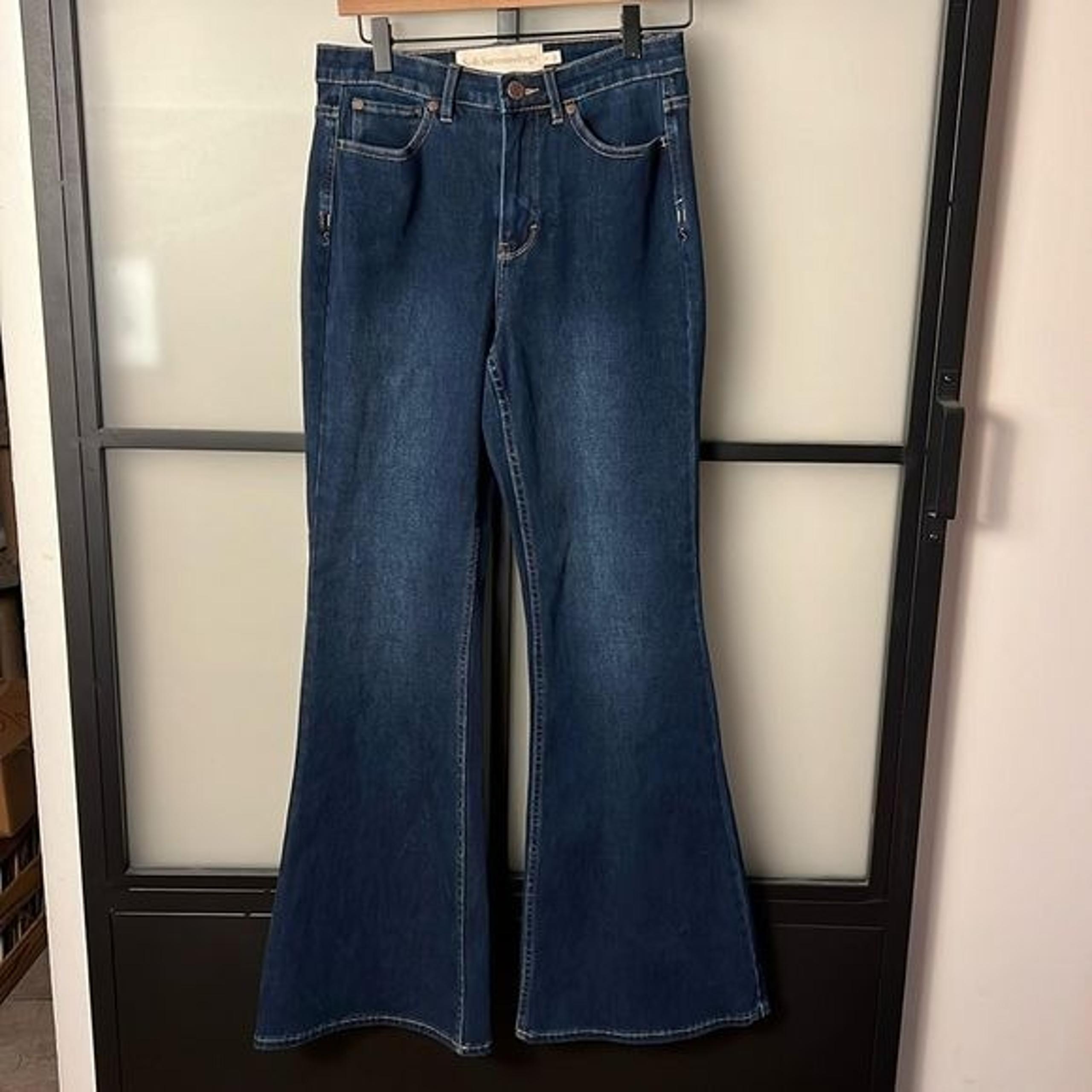 Soft Surroundings Ultimate Denim Flare Jeans Size 4