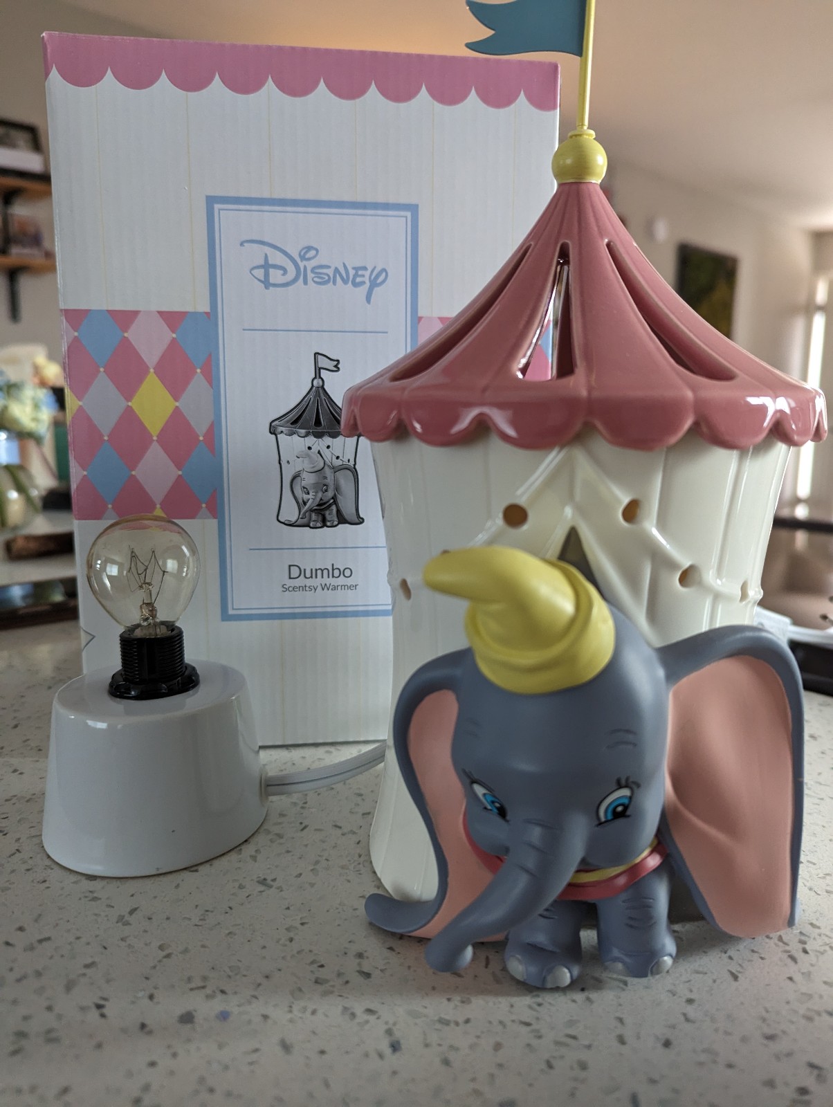Scentsy Dumbo Warmer