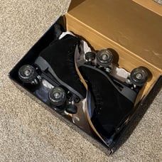 Luna Roller Skates
