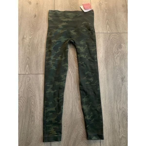 Spanx green camouflage look at me now leggings