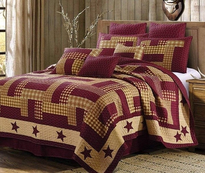 NEW! Farmhouse Burgundy Star QUEEN Printed Quilt Set Country Cottage Core Shabby