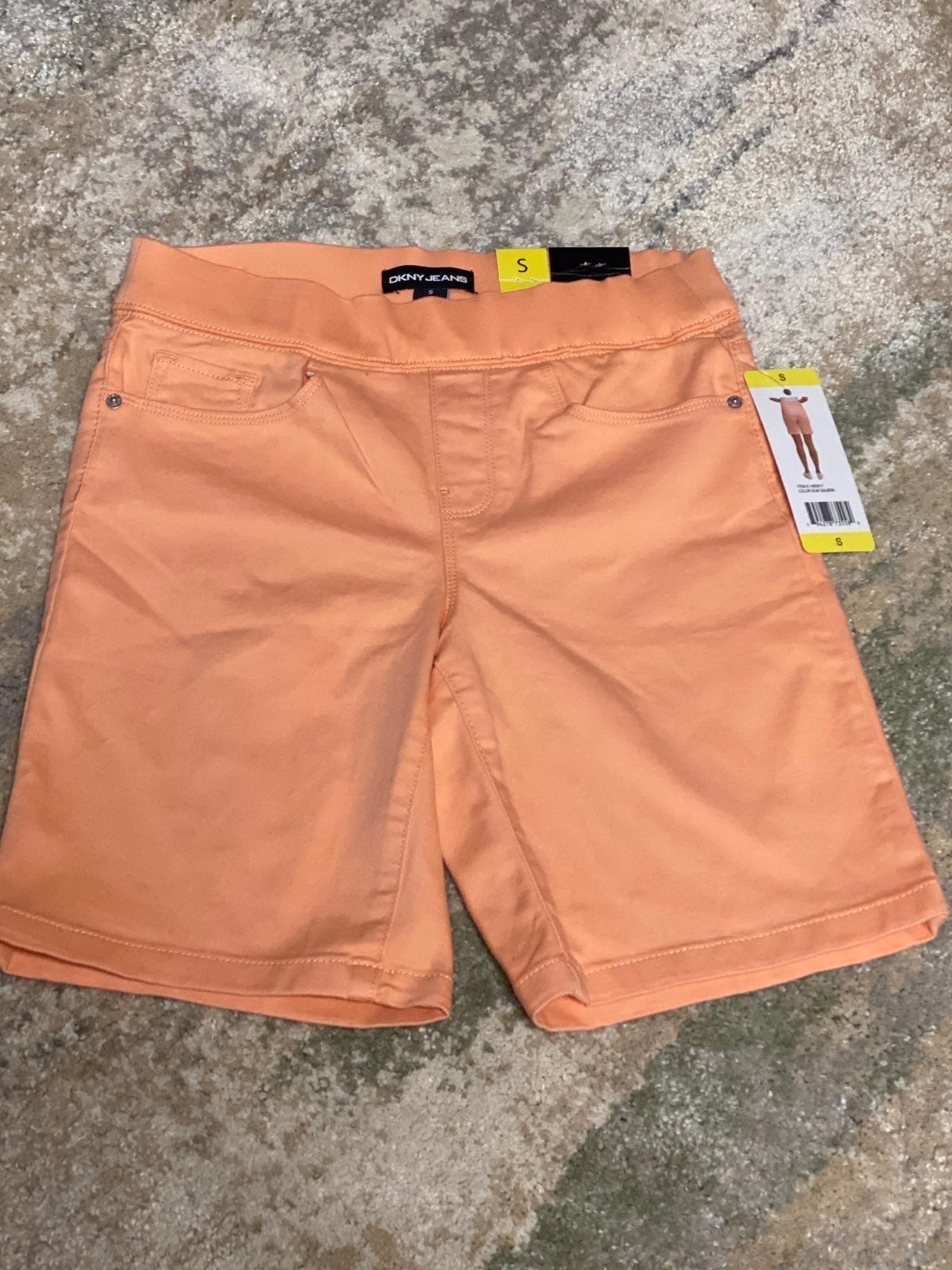 Women's DKNY coral bwrmuda shorts S NEW