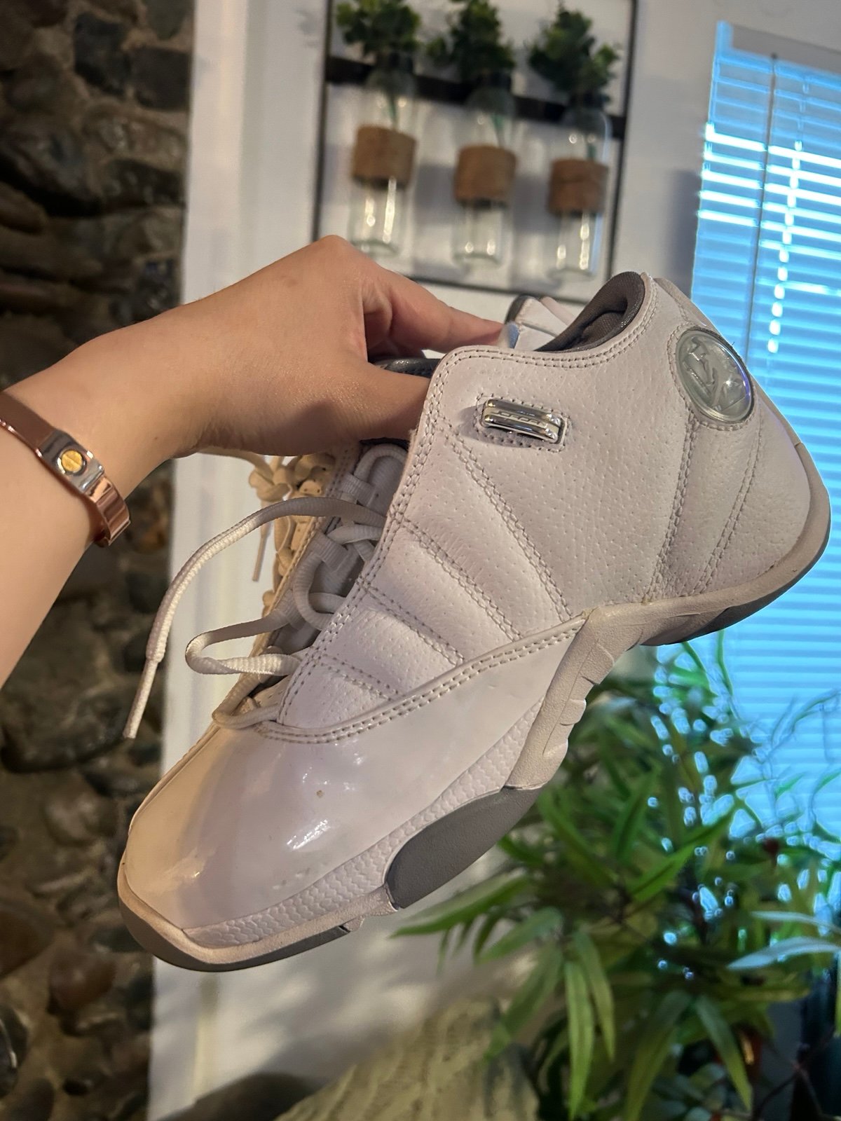 White Nike air Jordan’s white youth size