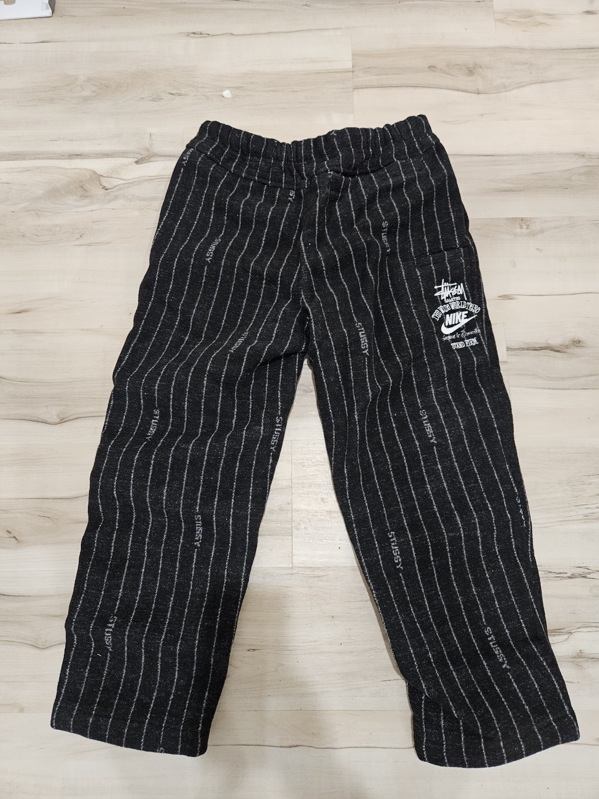 Stüssy x Nike Pinstripe Wool Pants – Blck/White Collab, Size Medium