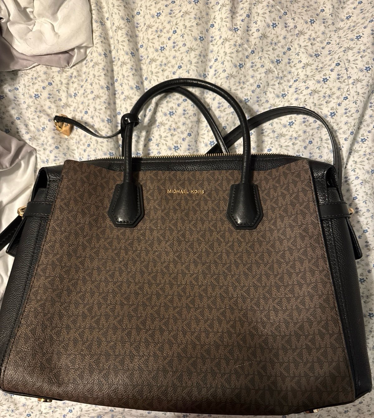Large Michael Kors Purse