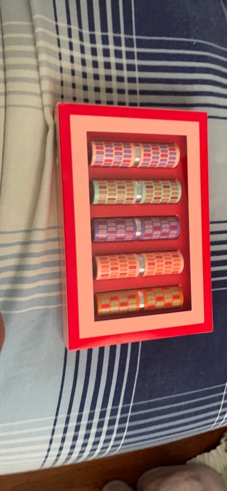 Clinique lot of five piece lipstick kisses gift set. Nwt