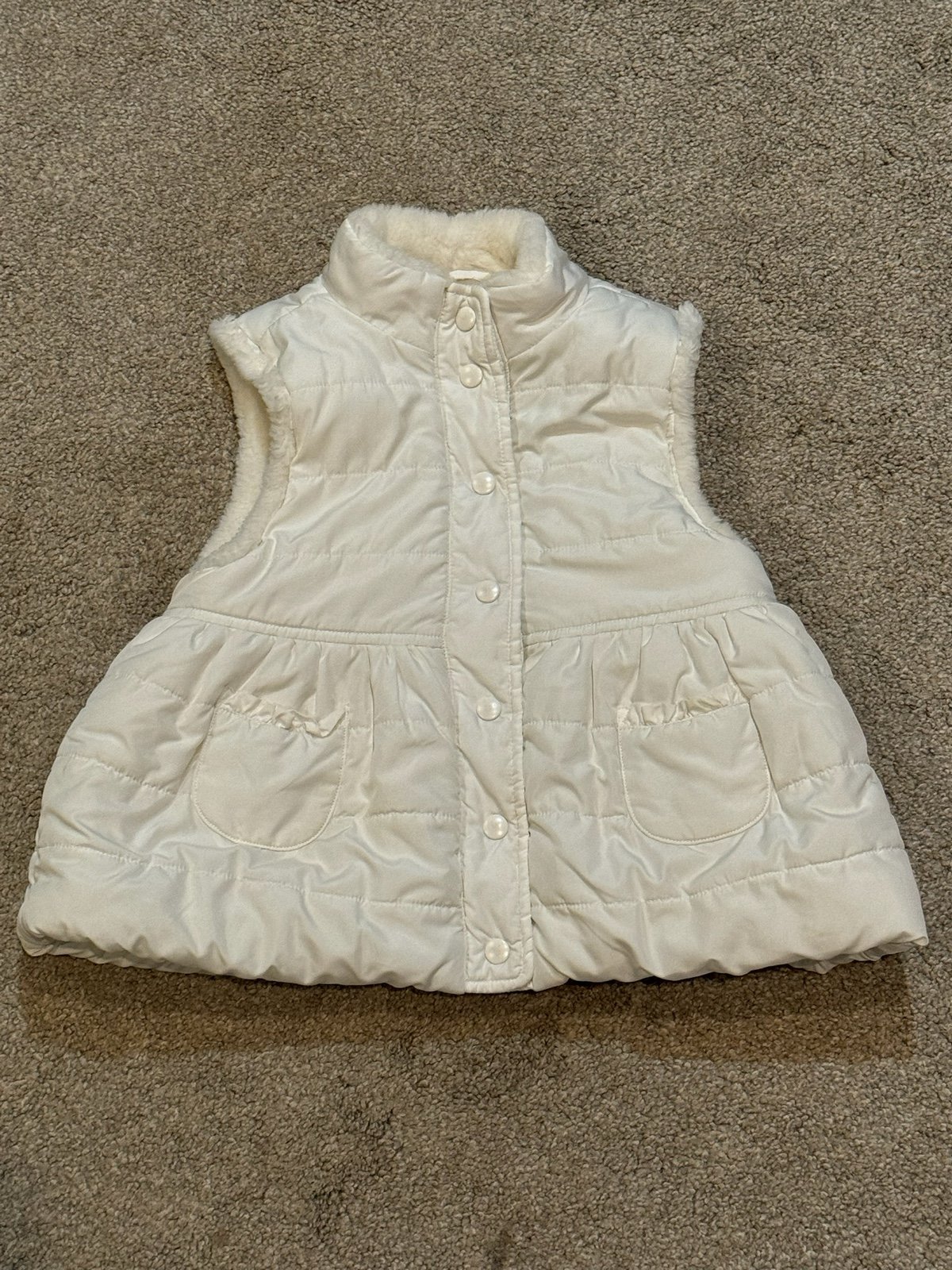 Janie And Jack White Winter Vest Size (In Pictures)