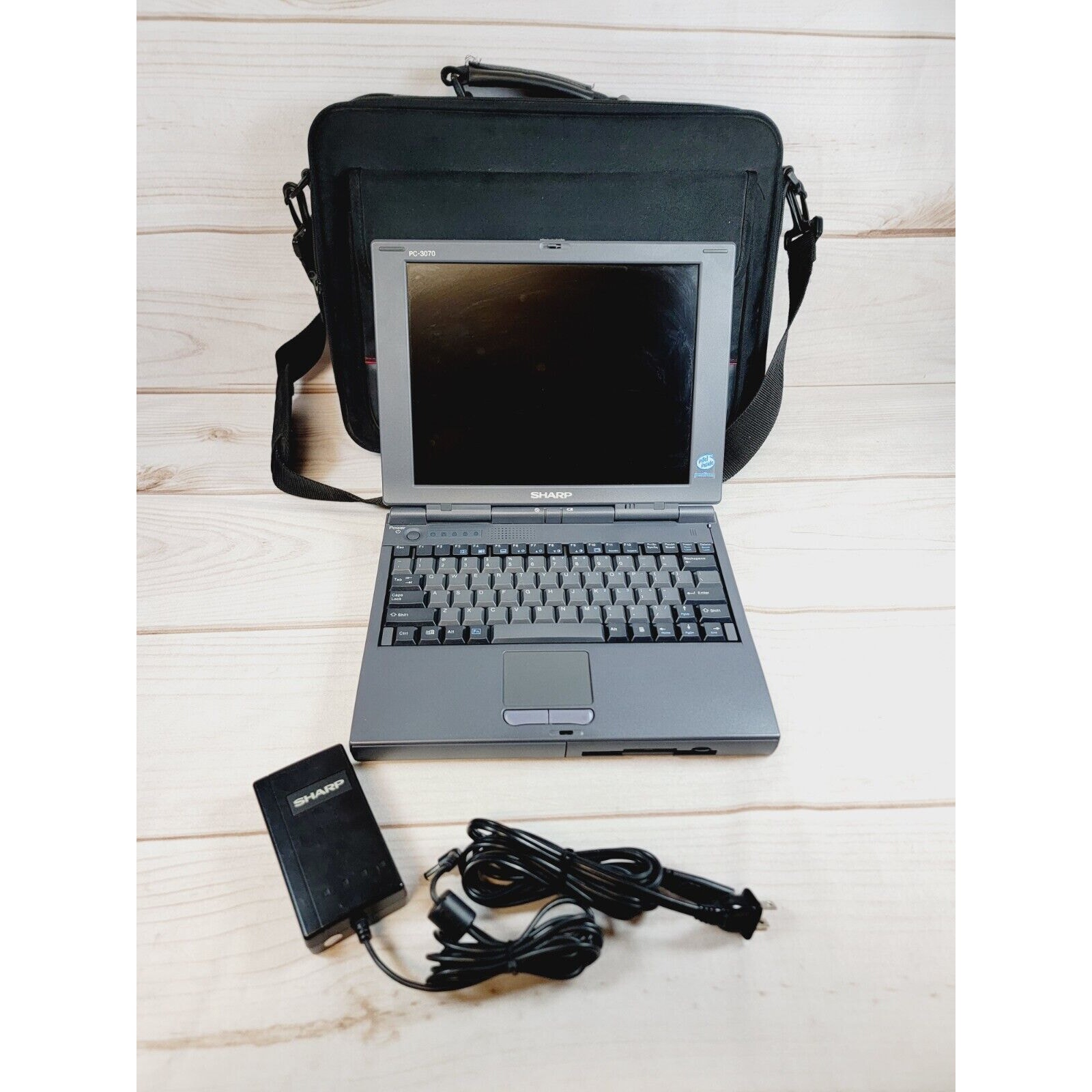 Vintage Sharp PC-3070 Notebook Laptop Computer Retro W Power Supply Tested READ