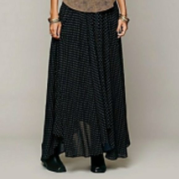 Free People: Good Condition Polka Dot Maxi Skirt
