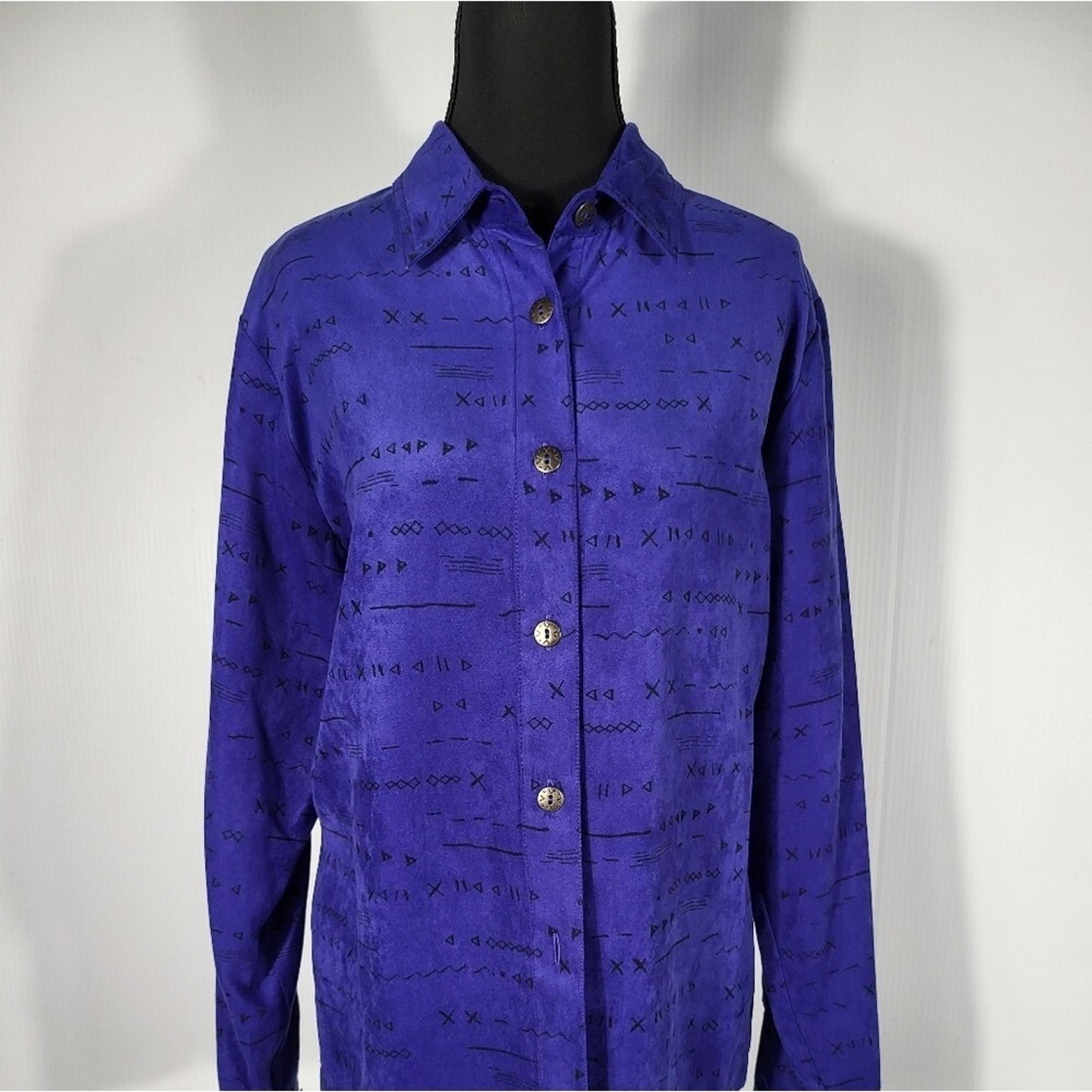 Dressbarn Purple Blouse Long Sleeves Button Down Elegant Top