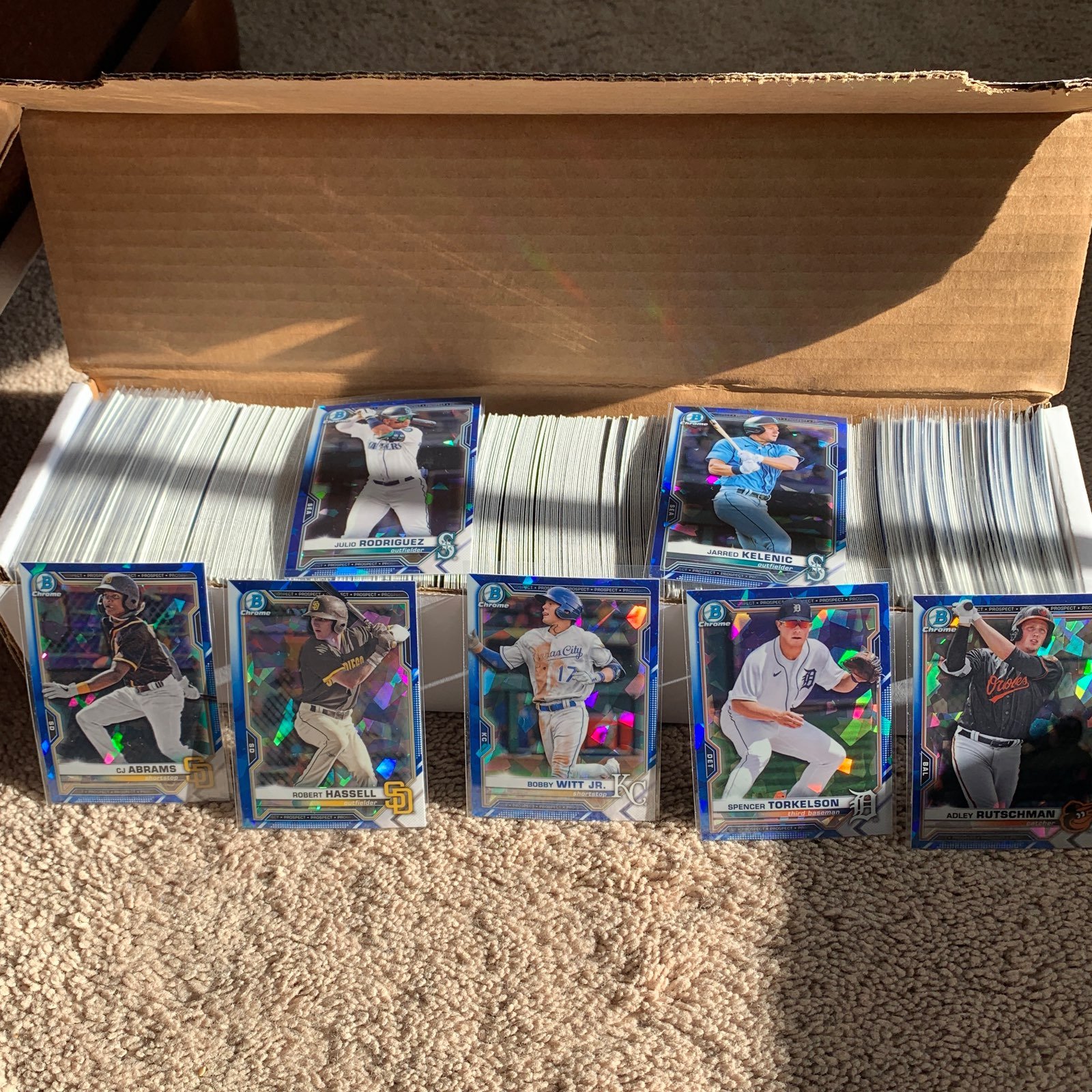 PLEASE READ!!! Pick your favorite baseball rookie! 2021 Bowman Sapphire