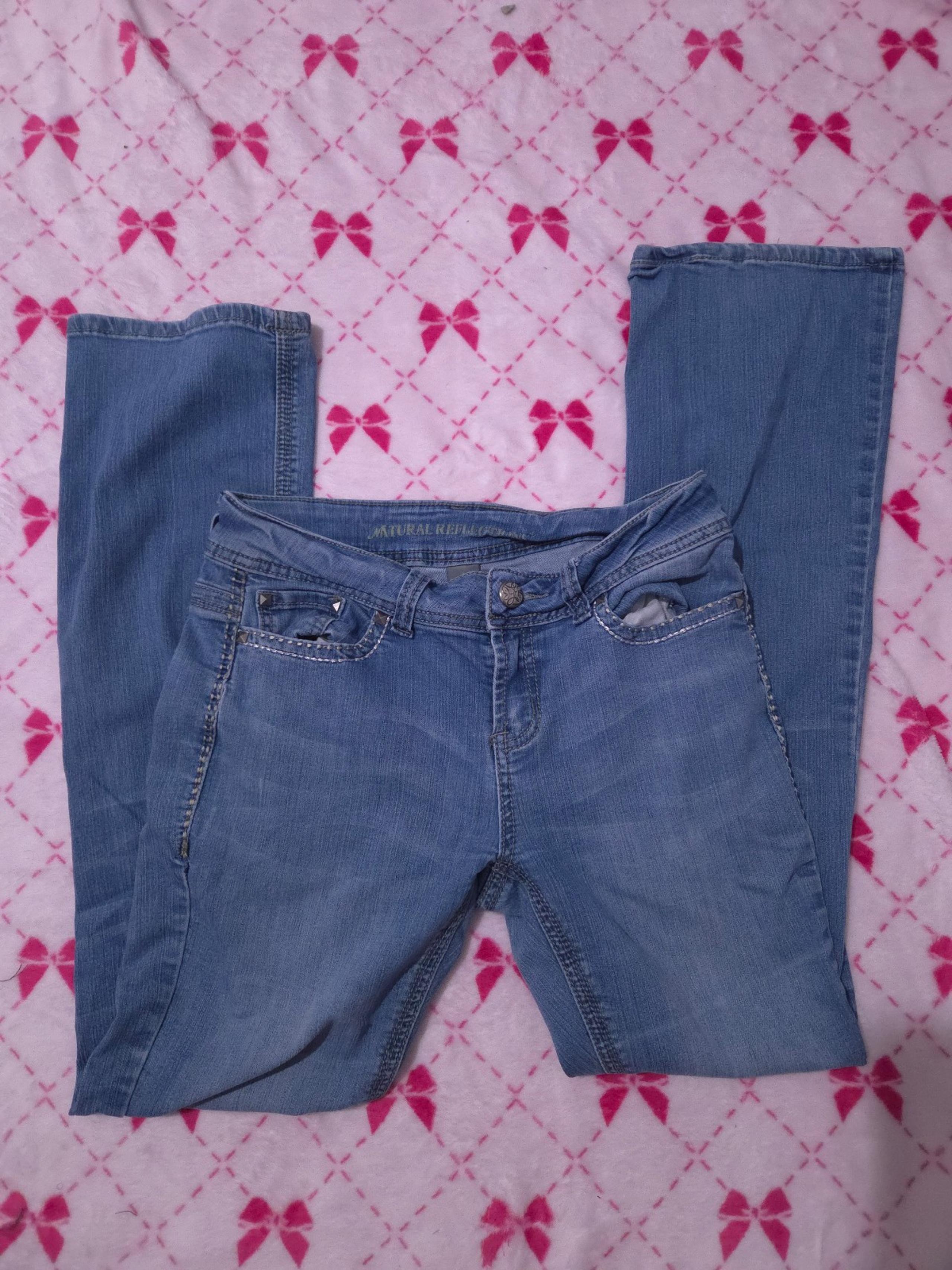 Womens  flared jeans waits 31 inch