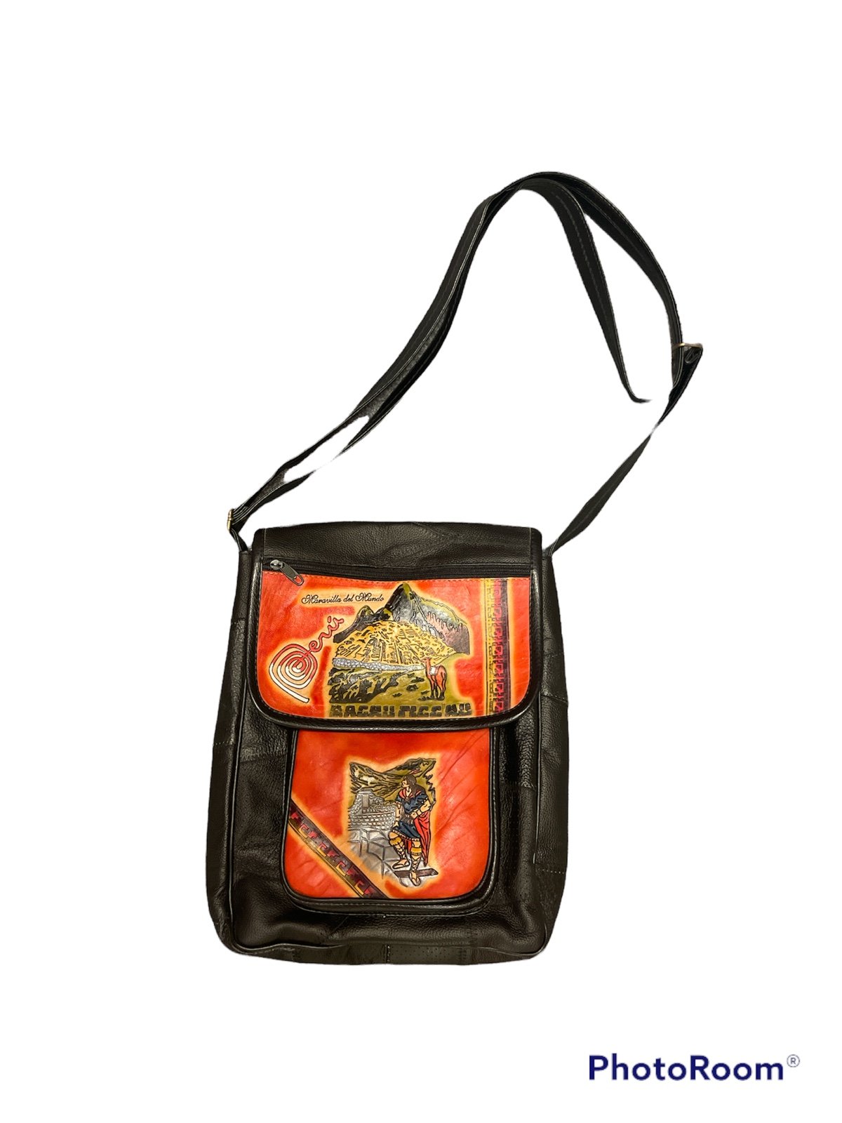 Peruvian leather Men’s crossbody