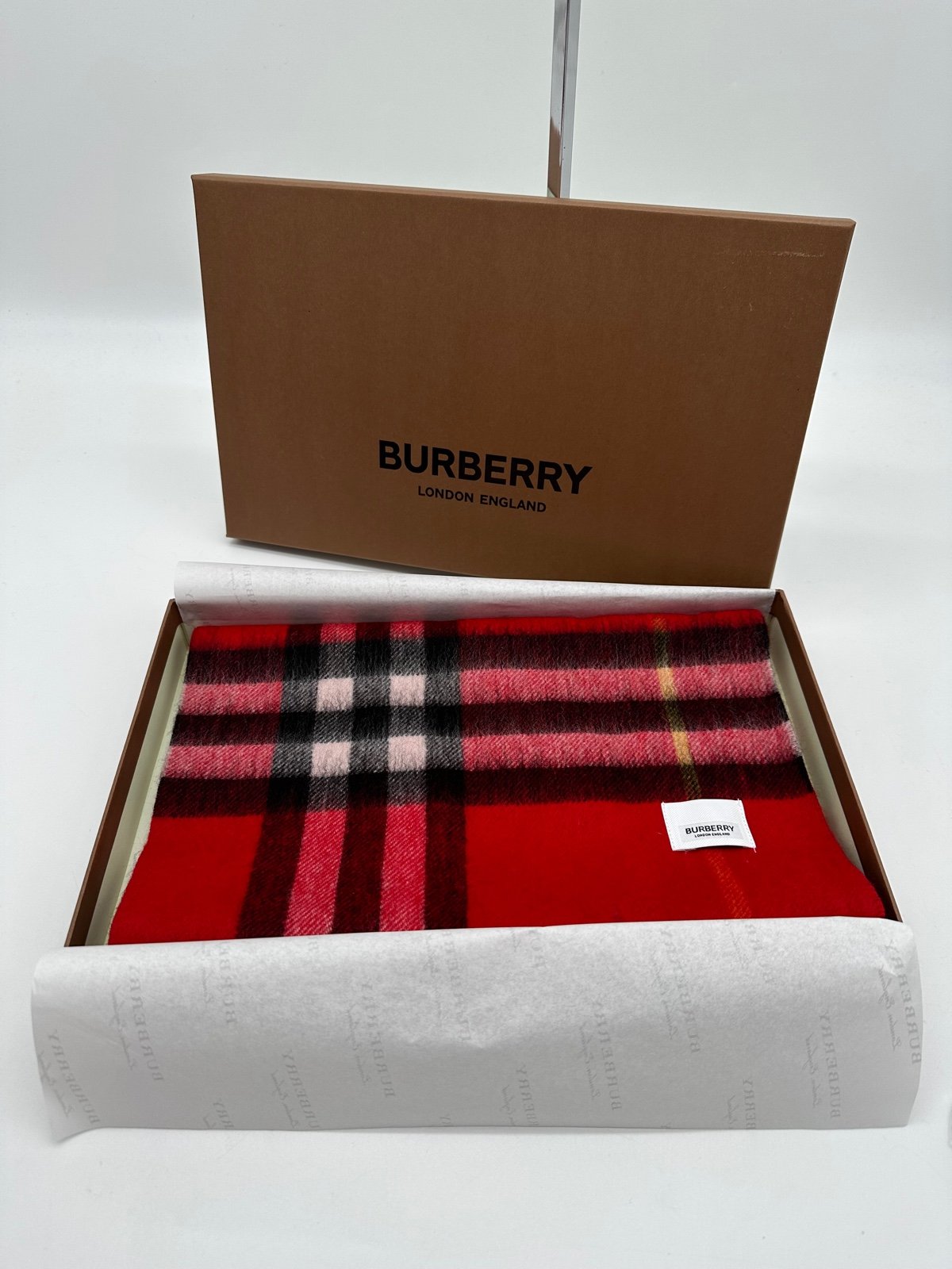 Brand New Burberry Signature Logo Scarf Scarves