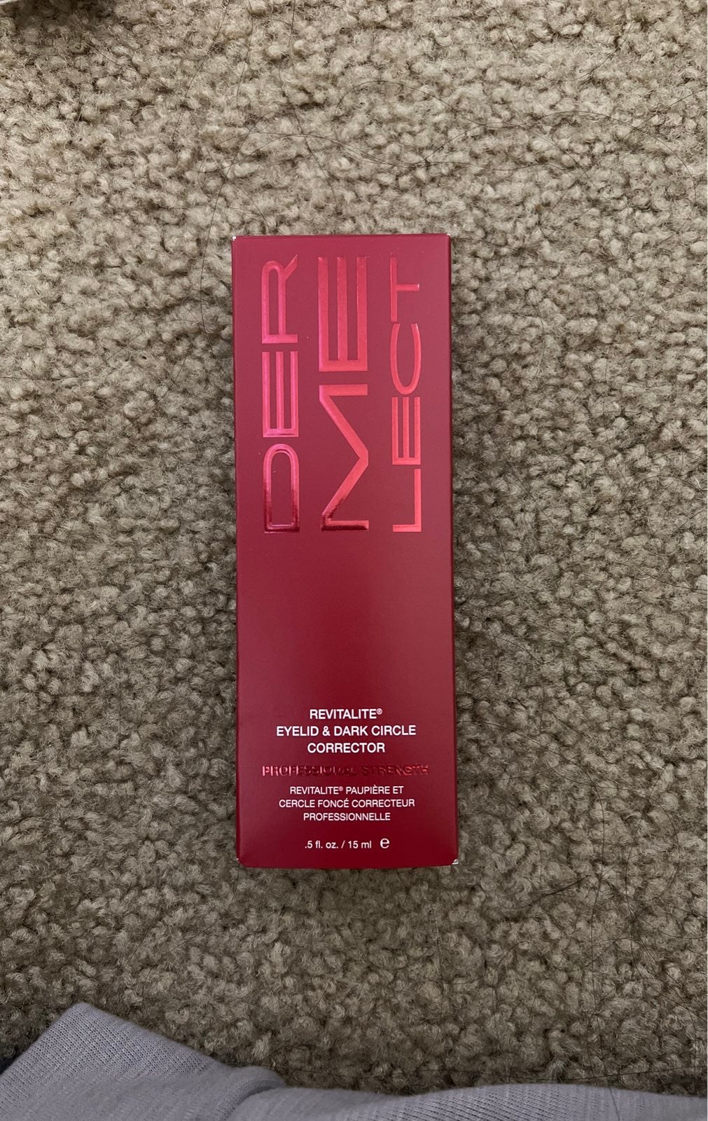 Dermelect eyelid and dark circle corrector