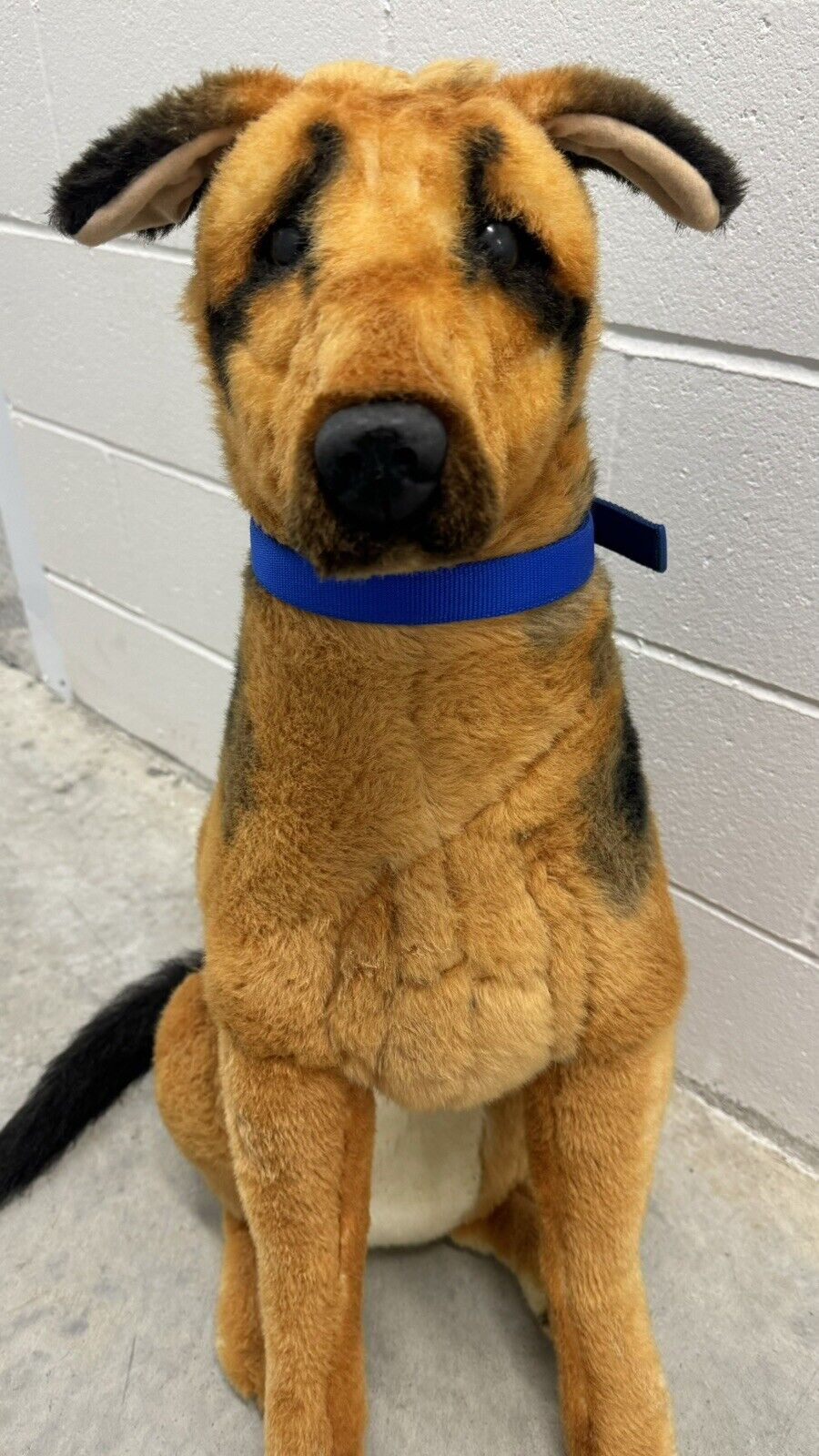 31" German Shepherd Melissa & Doug Realistic Stuffed Plush Pet Dog Giant