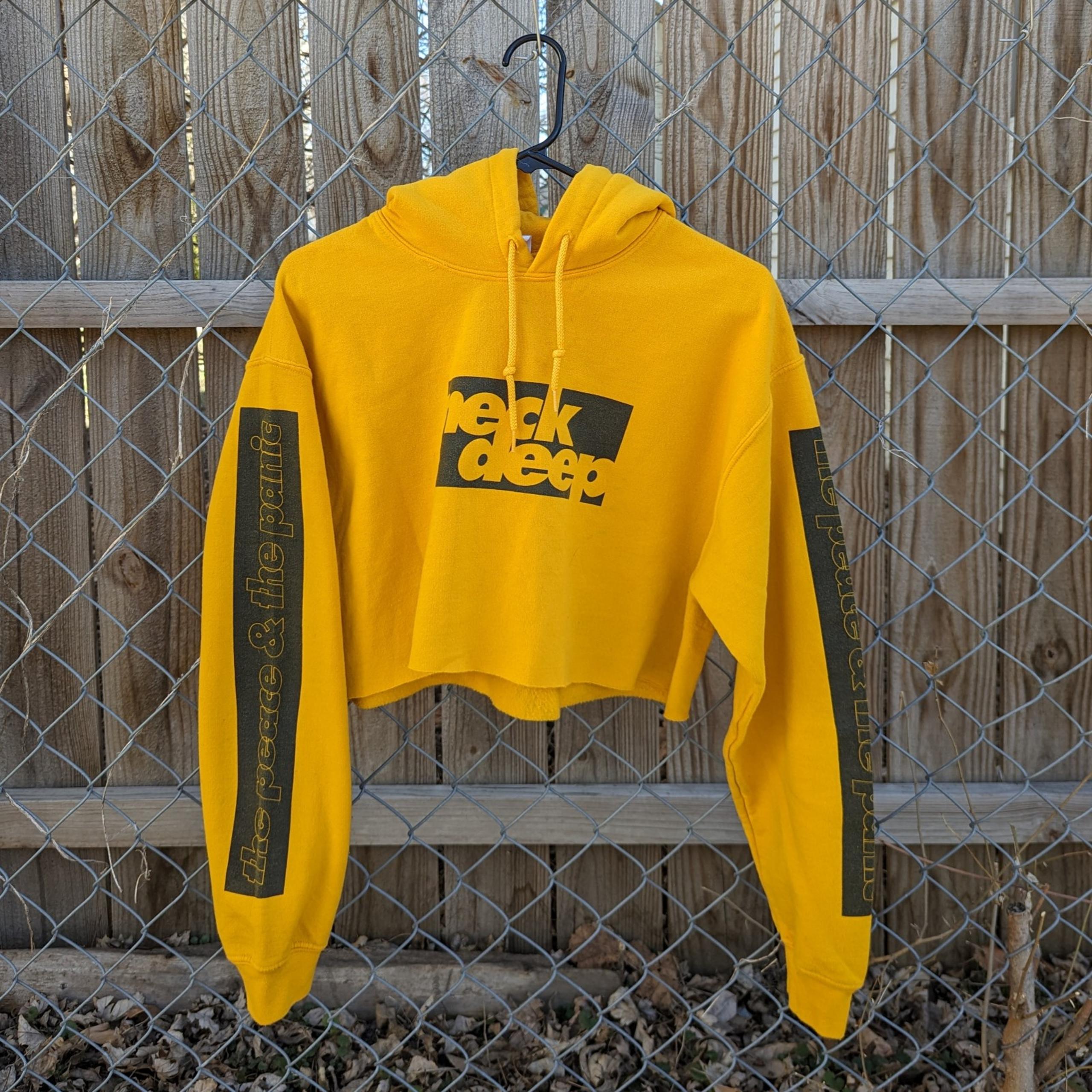 Neck Deep cropped hoodie