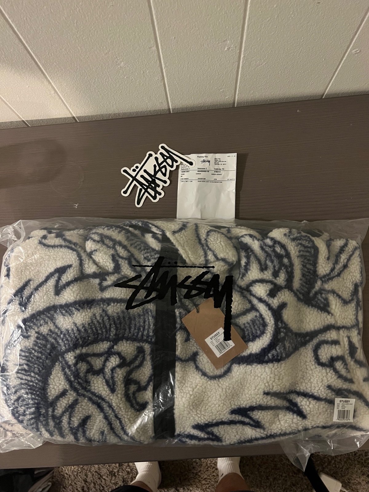 Stussy Dragon Sherpa Sz L