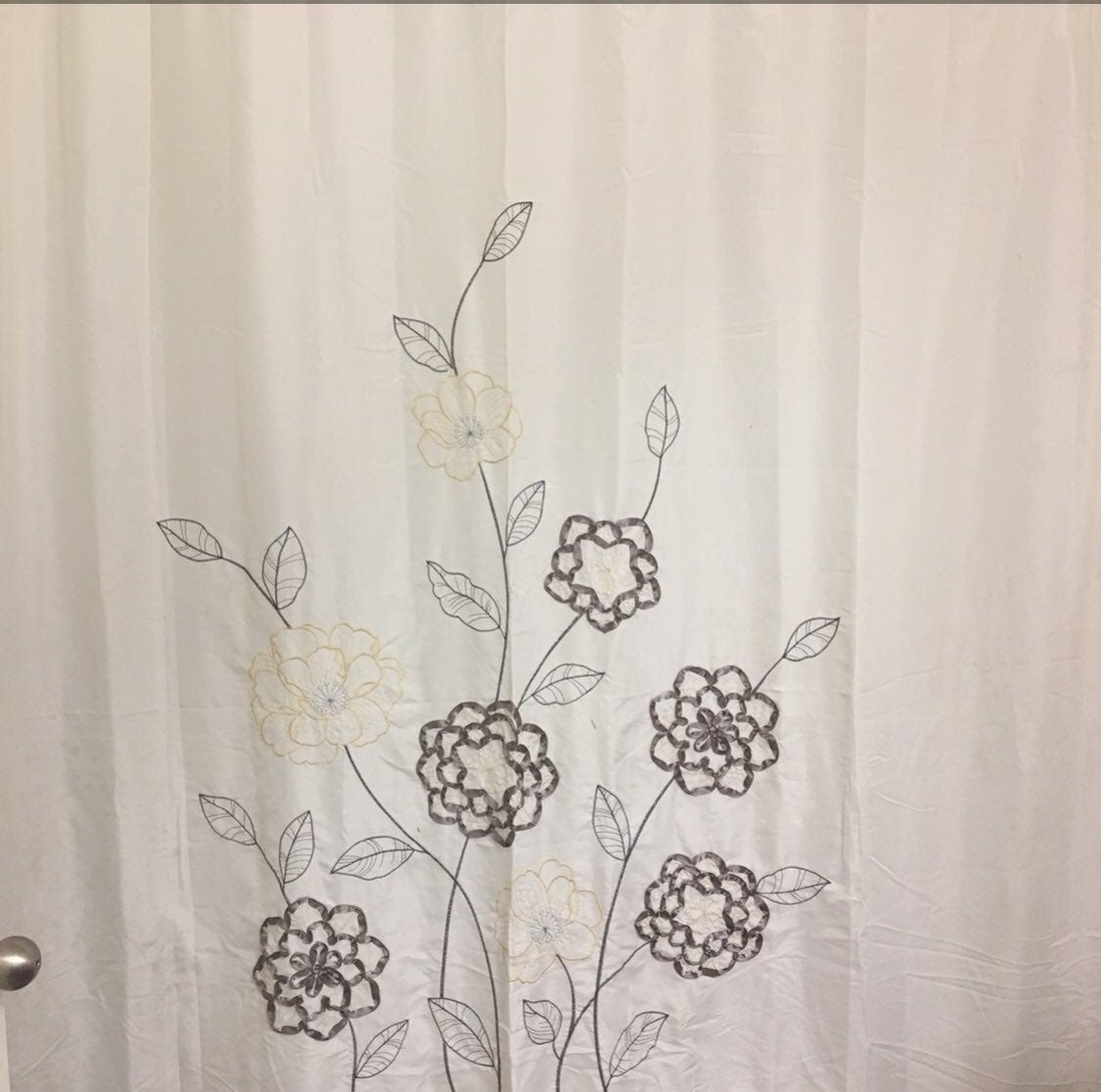 Yellow and Gray spring garden bath set