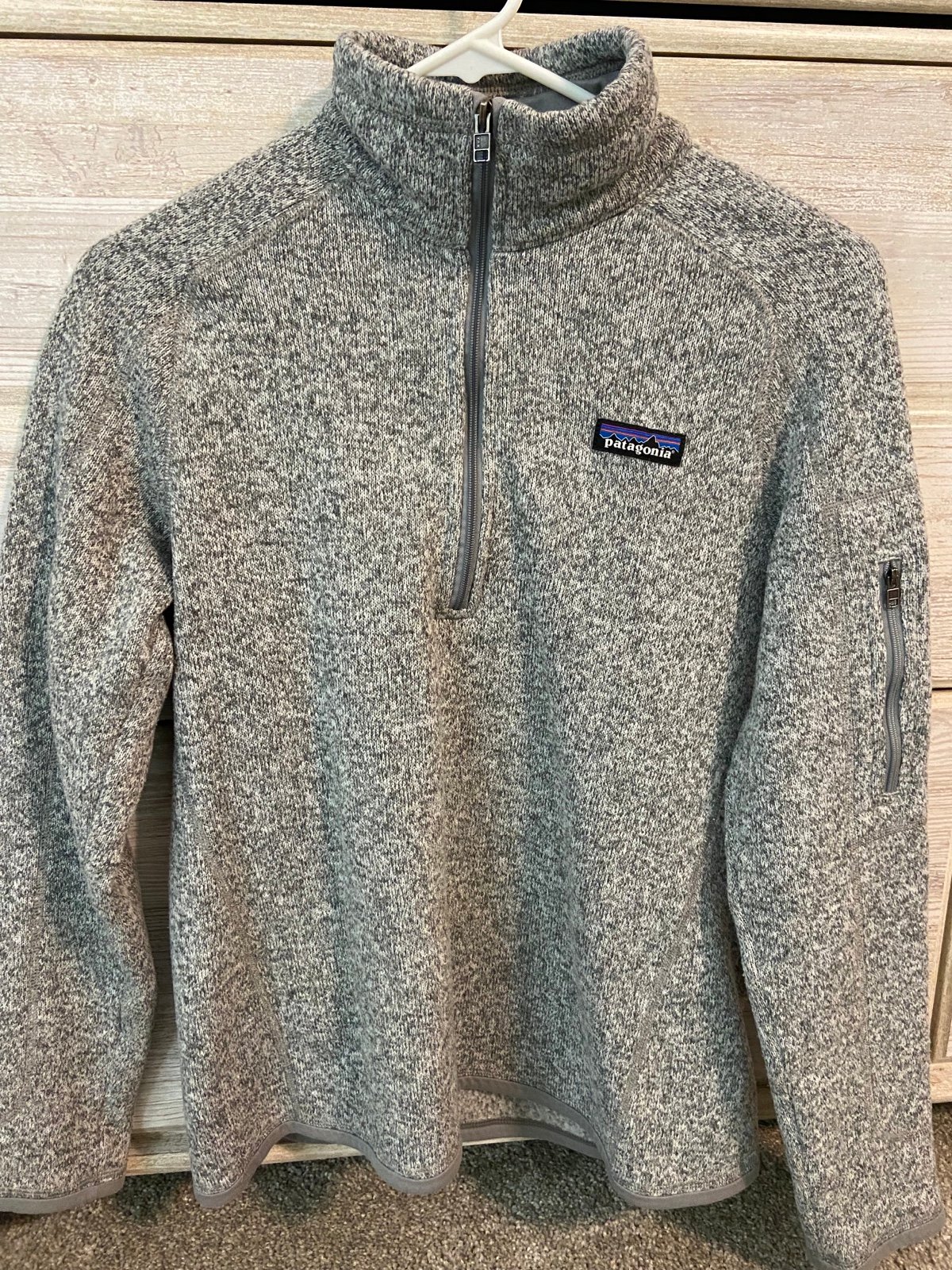 Patagonia Gray Women’s Fleece Zip Pullover 1/4 Zip