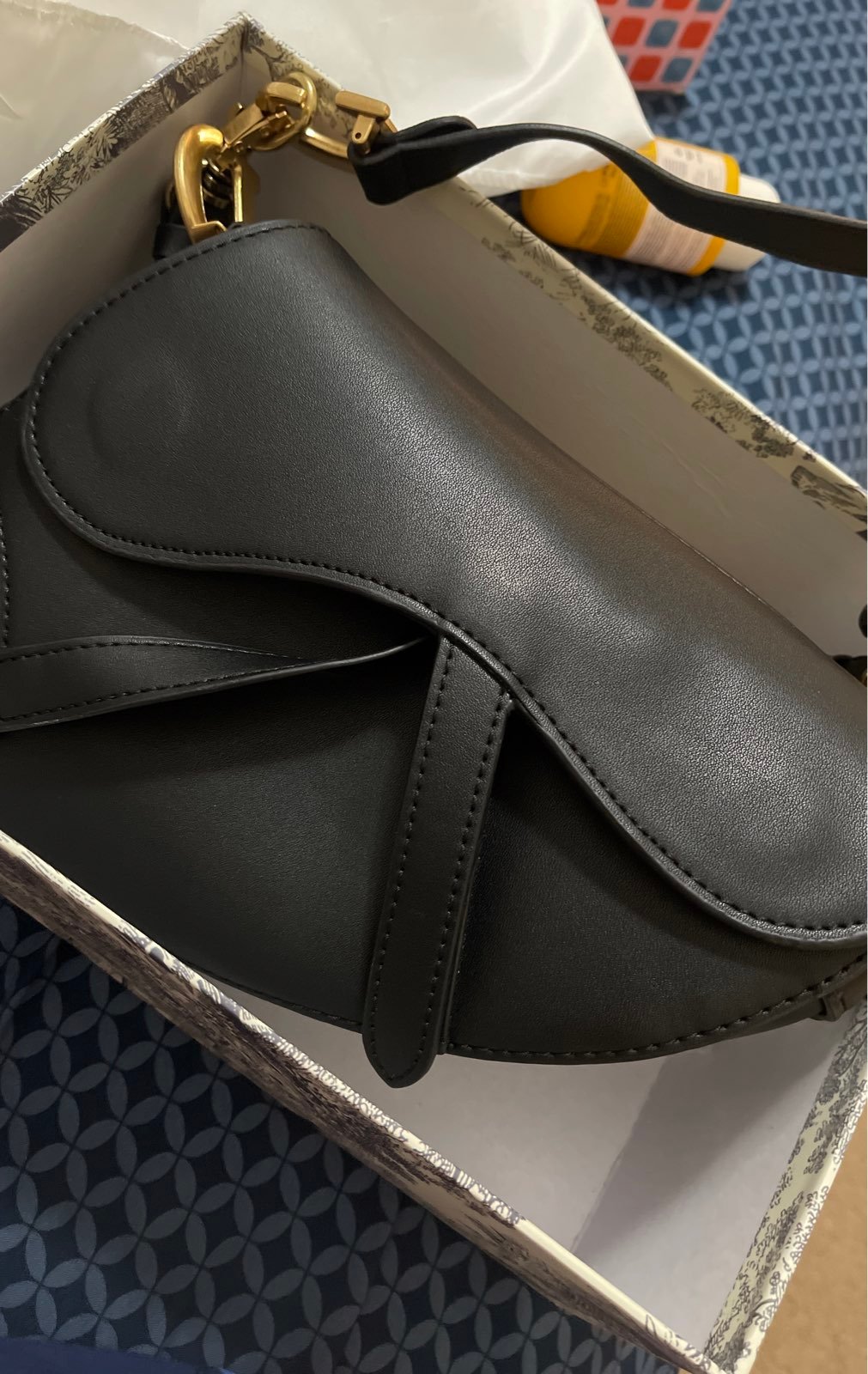 crossbody mini purse in black