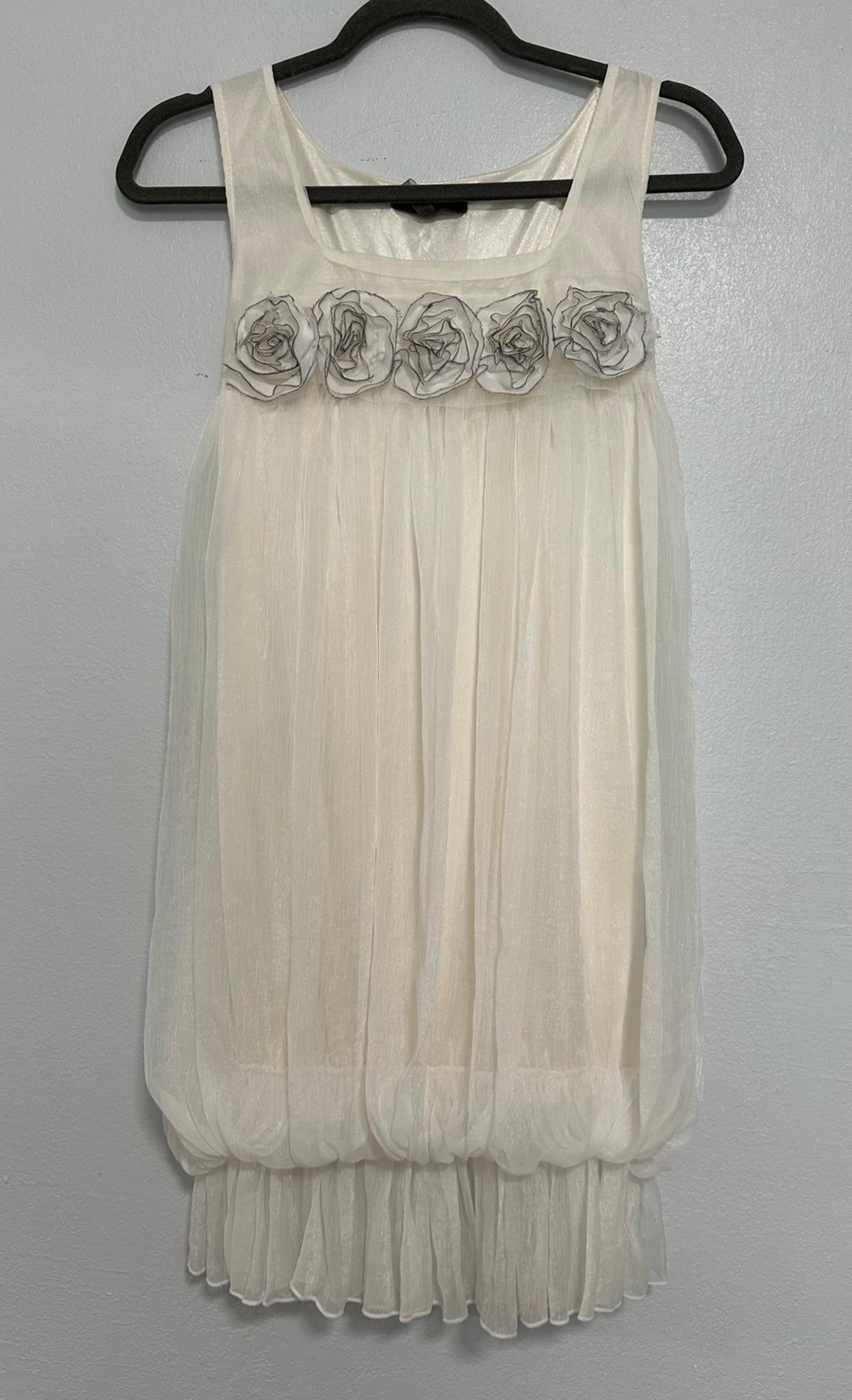 167. AnM ivory tank silk dress size small