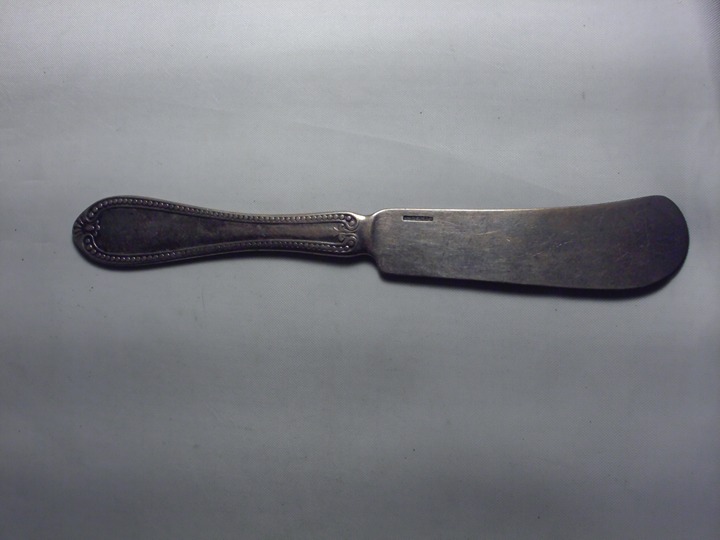 Antique Coin Silver Butter Spreader Knife - 7 Inches - Isaac Lewis Meriden CT