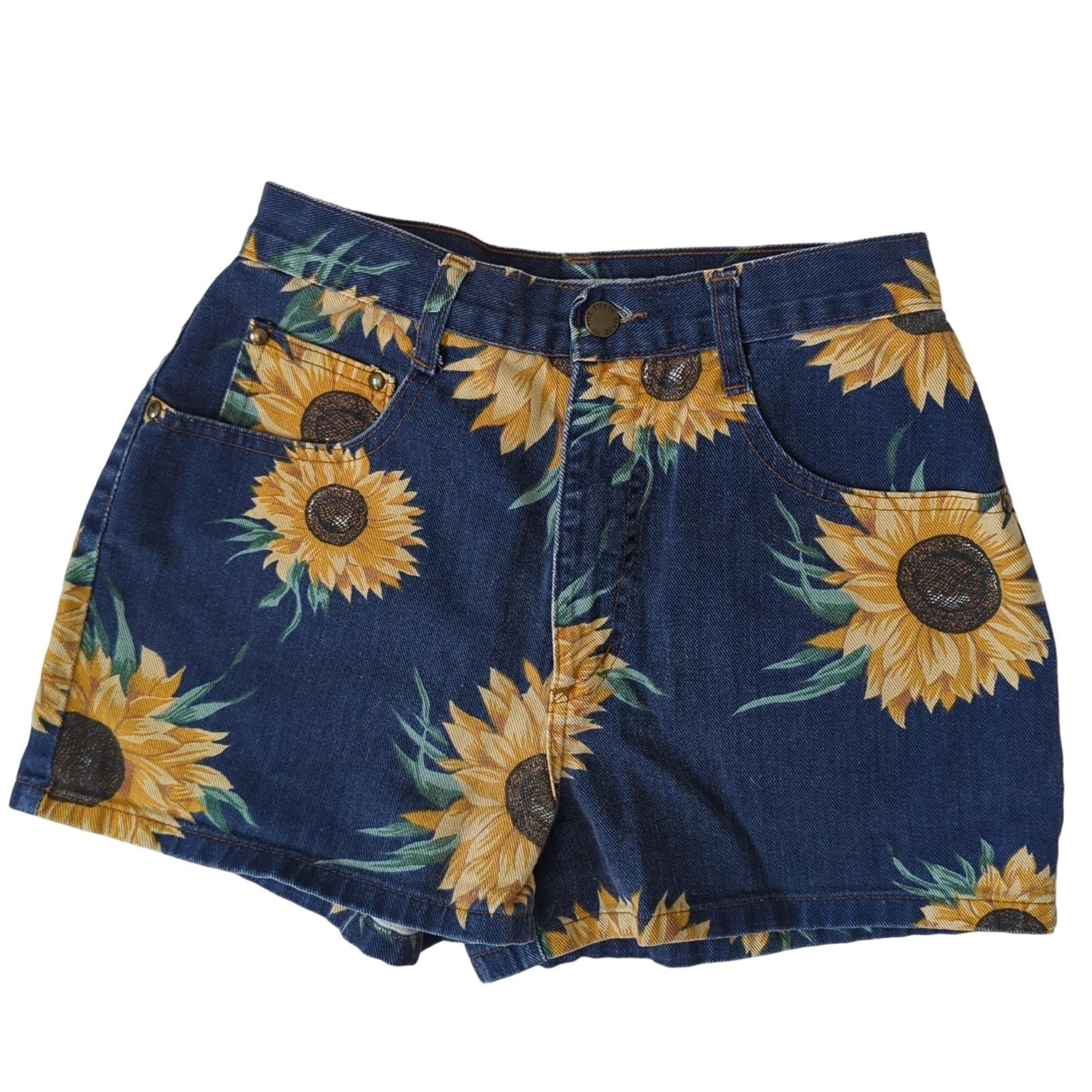 Vintage Mom Jean Shorts Boho Sunflower High Rise Made in USA 100% Cotton Size 7