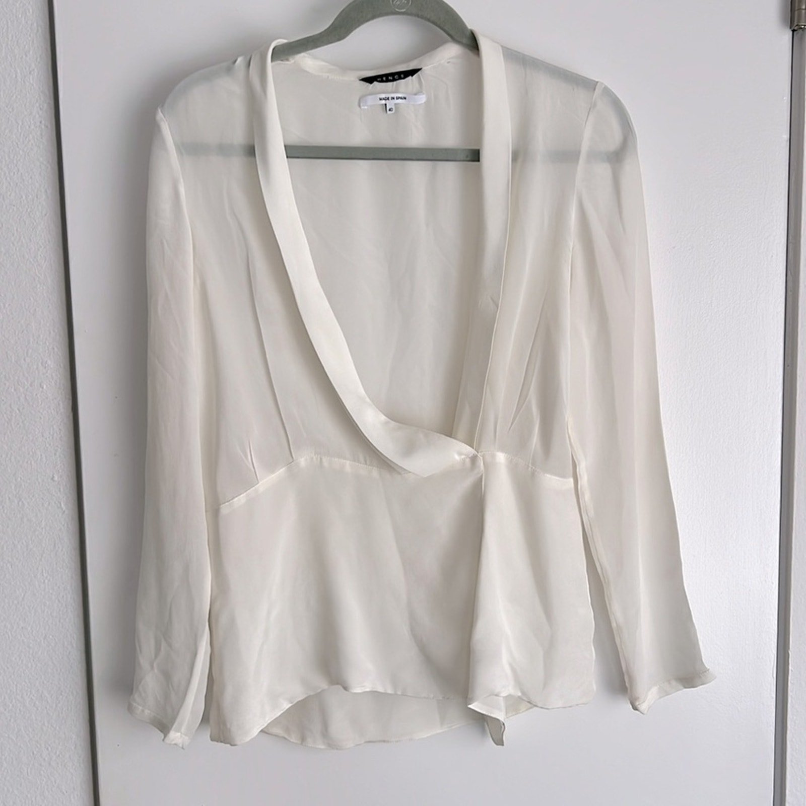 275 HENCE 100% Silk Beautiful White Wrap Blouse EU 40 / US 10