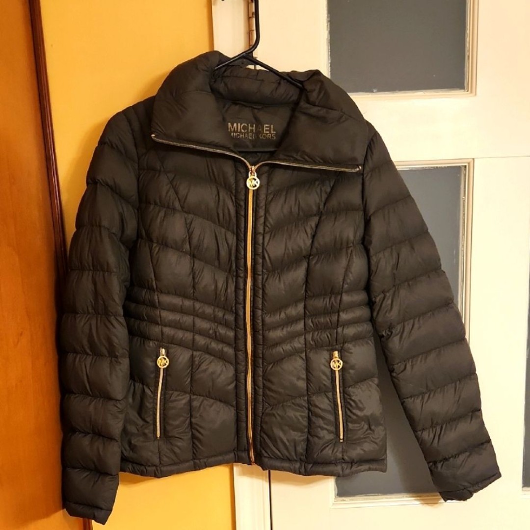 Michael Kors Women's Olive Green Lightweight Puffer Jacket Size S