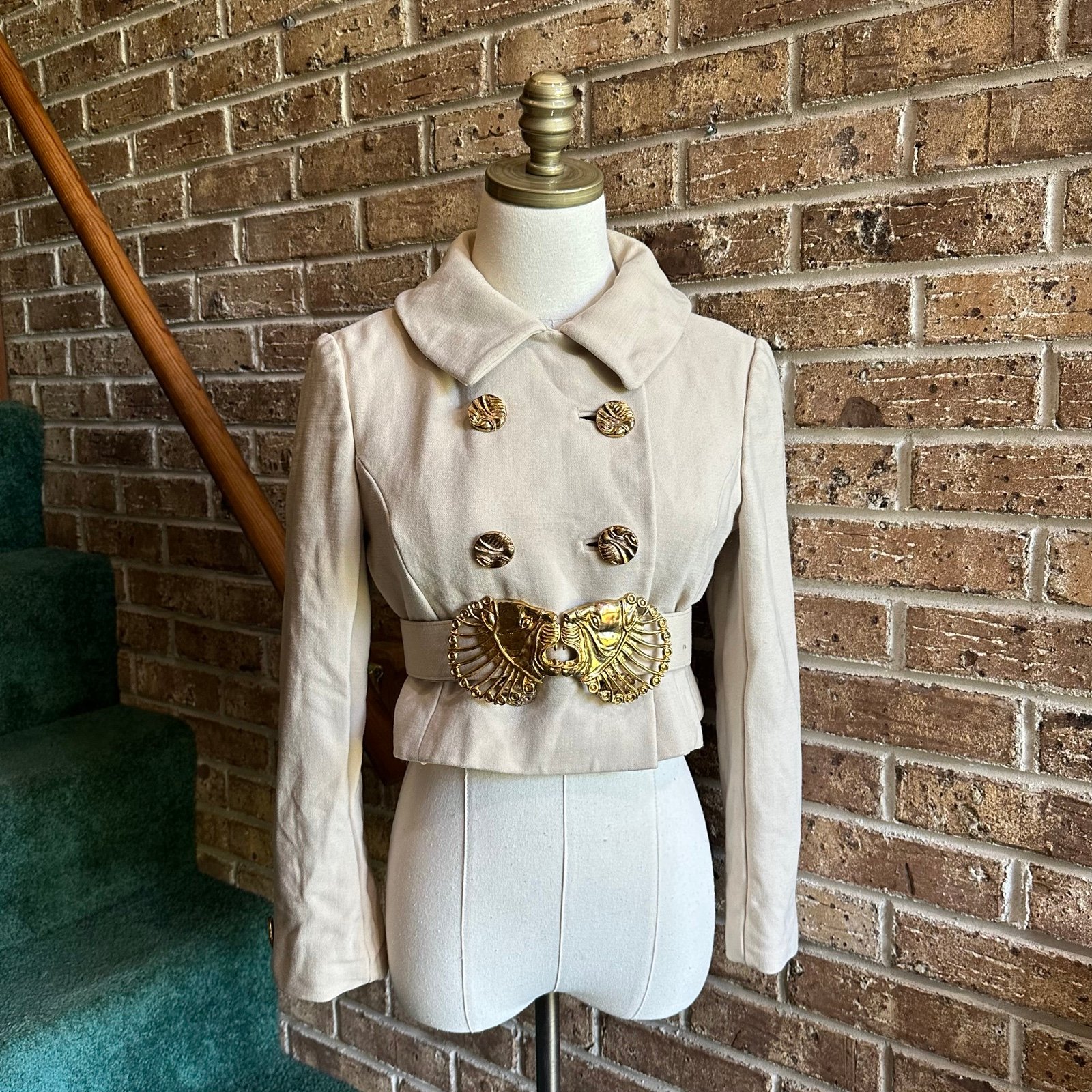 VTG Retro RARE ILGWU Celestial Goddess’s Golden Dueling Lion Belt Blazer Suit Ja