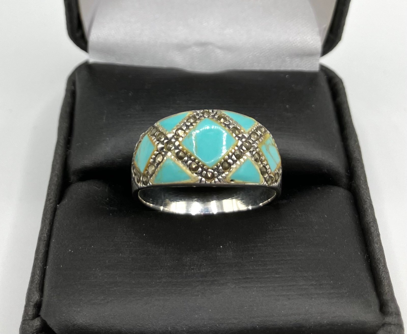 Vintage Navajo 925 Sterling Ring With Turquoise and Marqusite Size 9