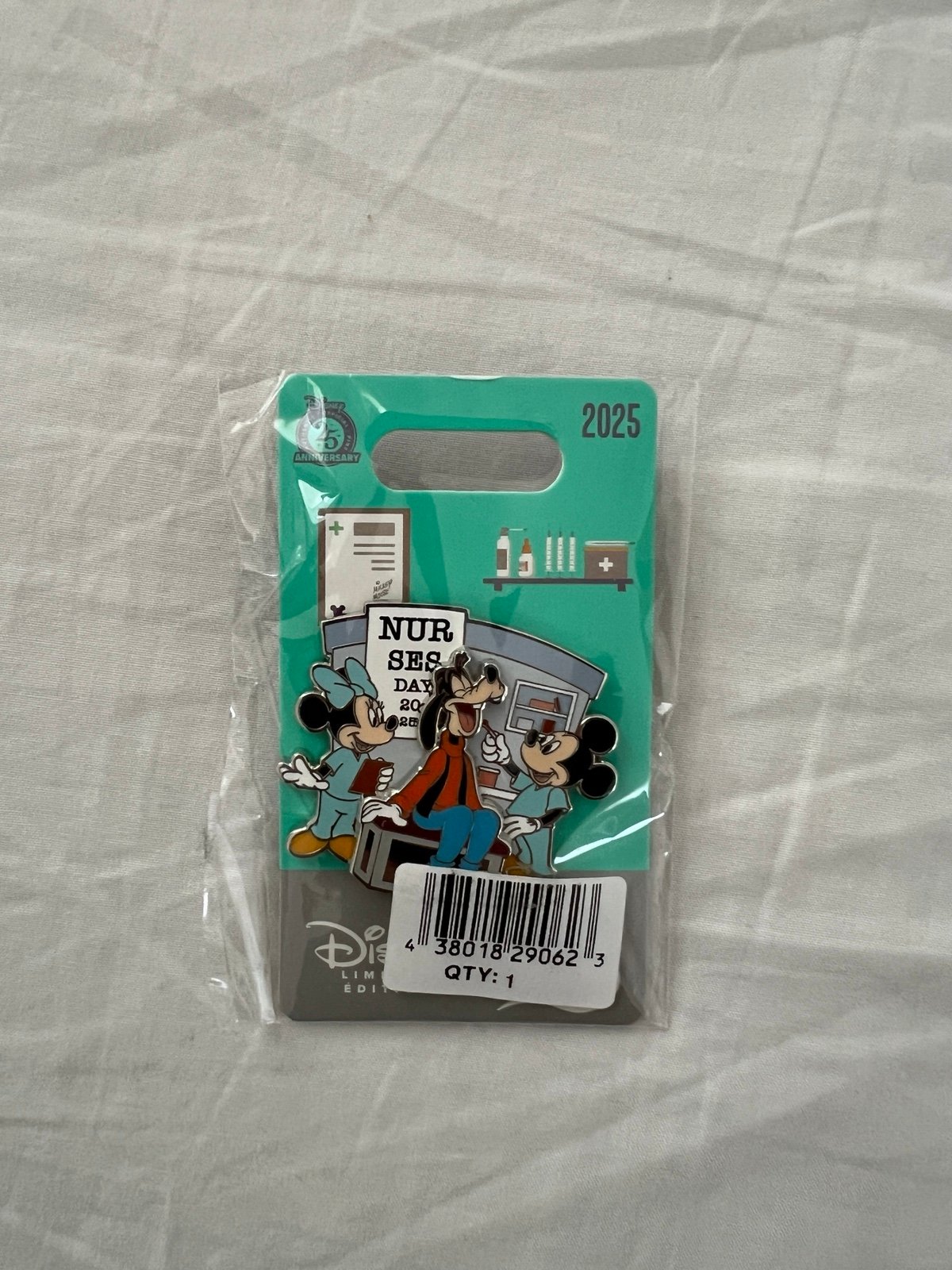 Disney Parks Mickey Mouse and Friends Nurse's Day 2025 Pin – Limited Release