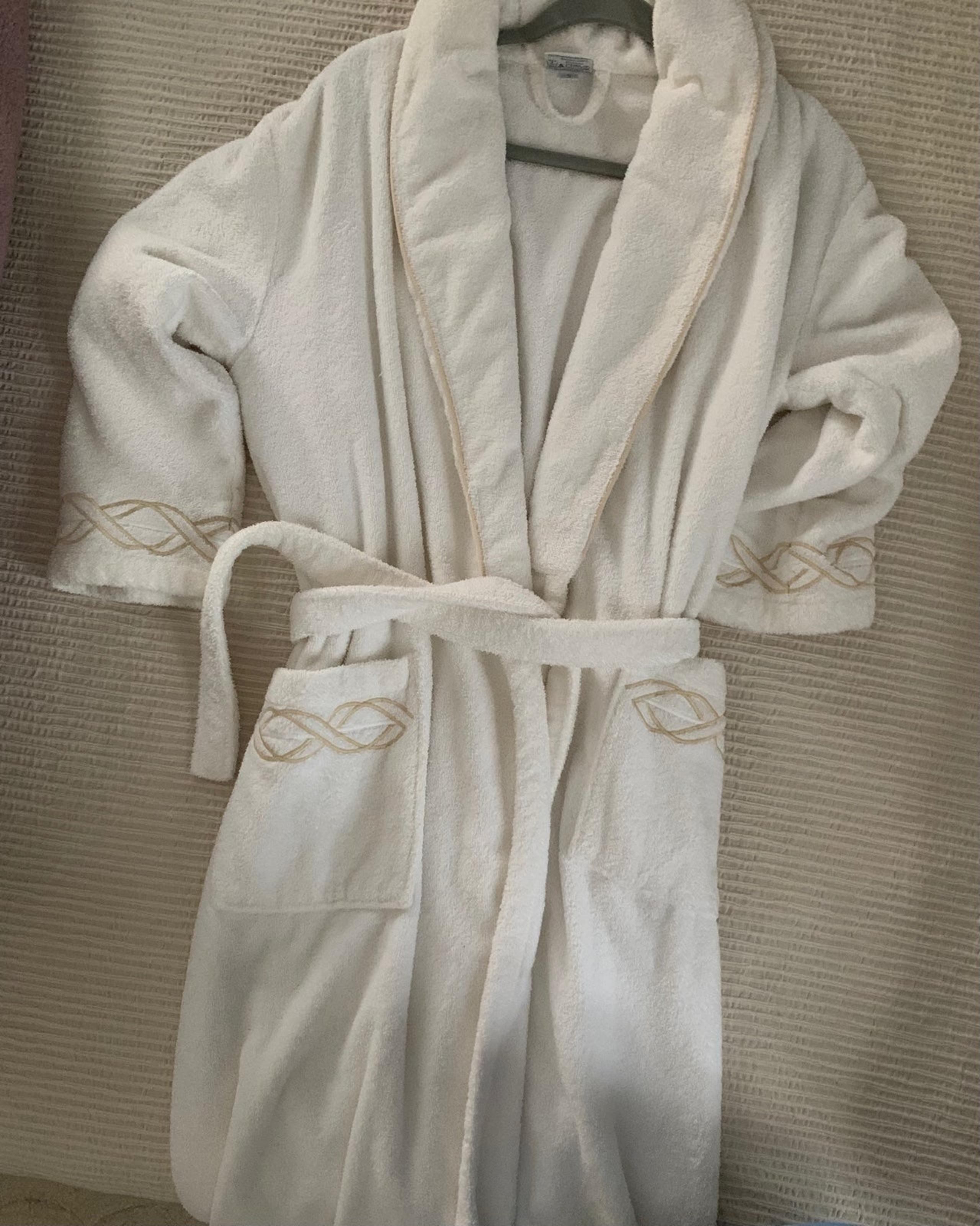 Yves Delorme Womens (size Small) Etoile Bath Robe