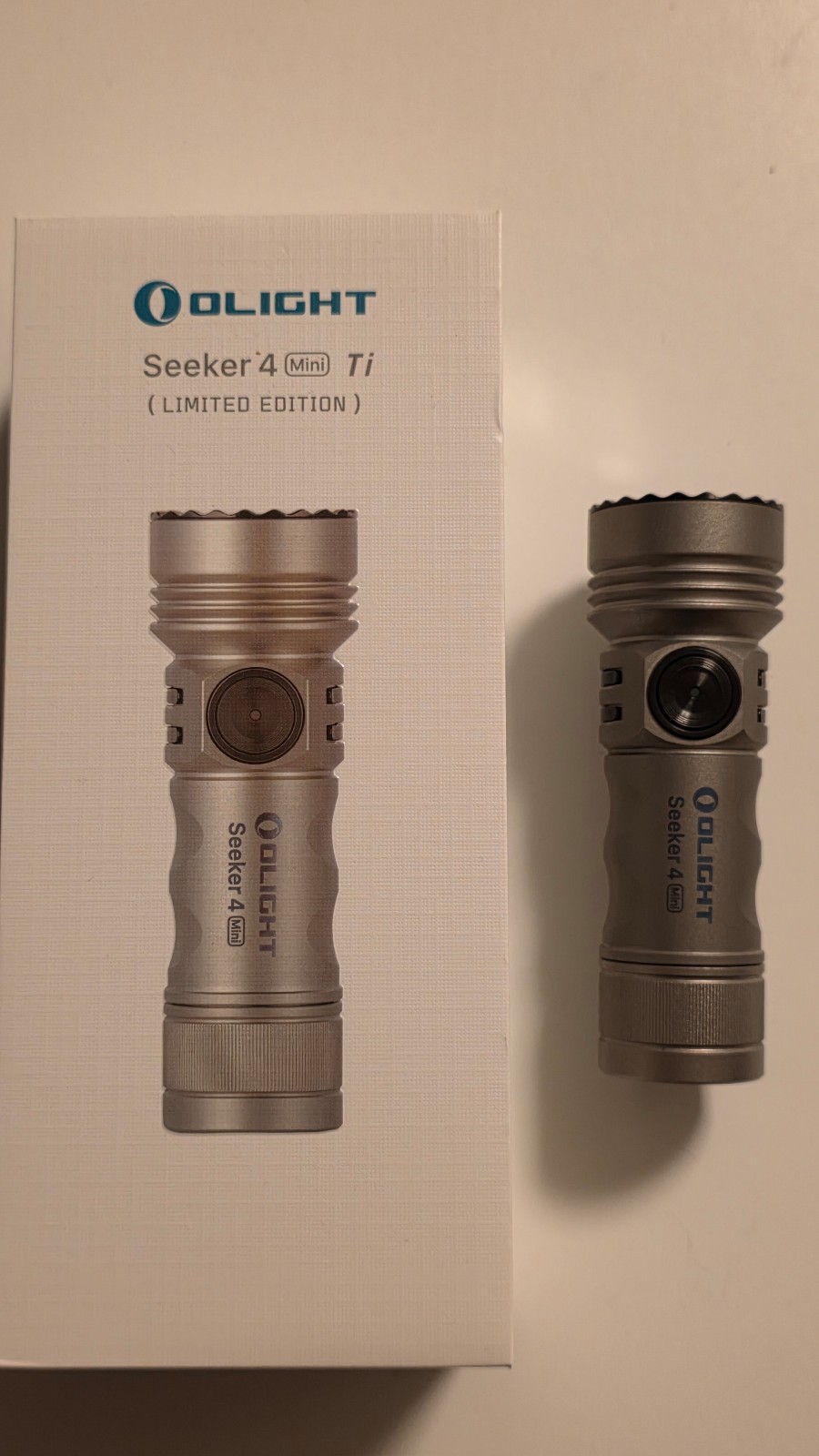 Olight titanium seeker 4 mini