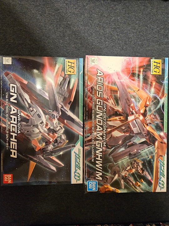HG Arios Gundam GNHW/M and GN Archer