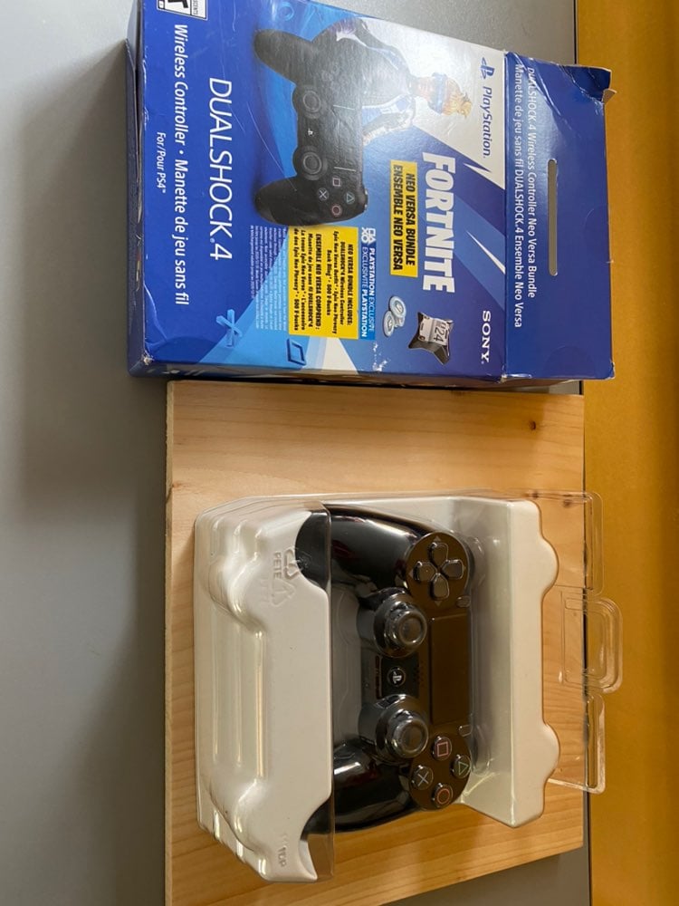 Sony PlayStation 4 Dualshock 4