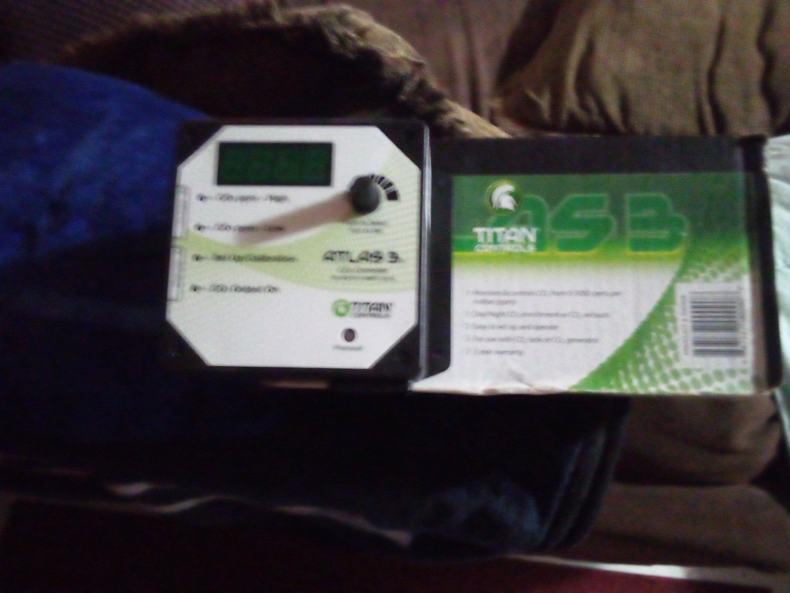 CO2 regulator